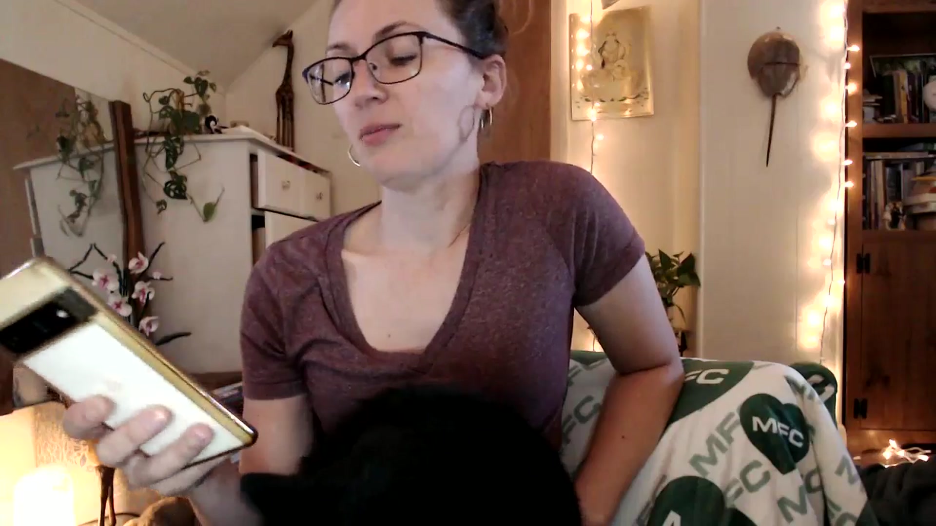 Gallery image thumbnail from WildflowerEm's myfreecams stream on, 09/29/2025, 18:19 image 2 of 20
