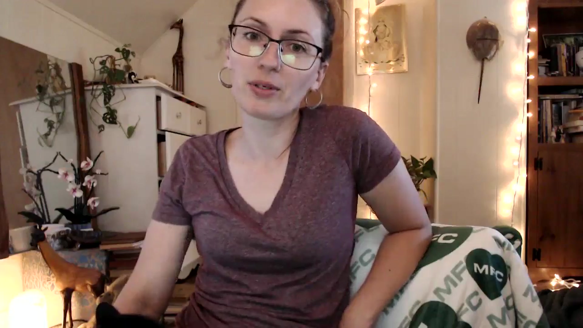 Gallery image thumbnail from WildflowerEm's myfreecams stream on, 09/29/2025, 18:19 image 4 of 20