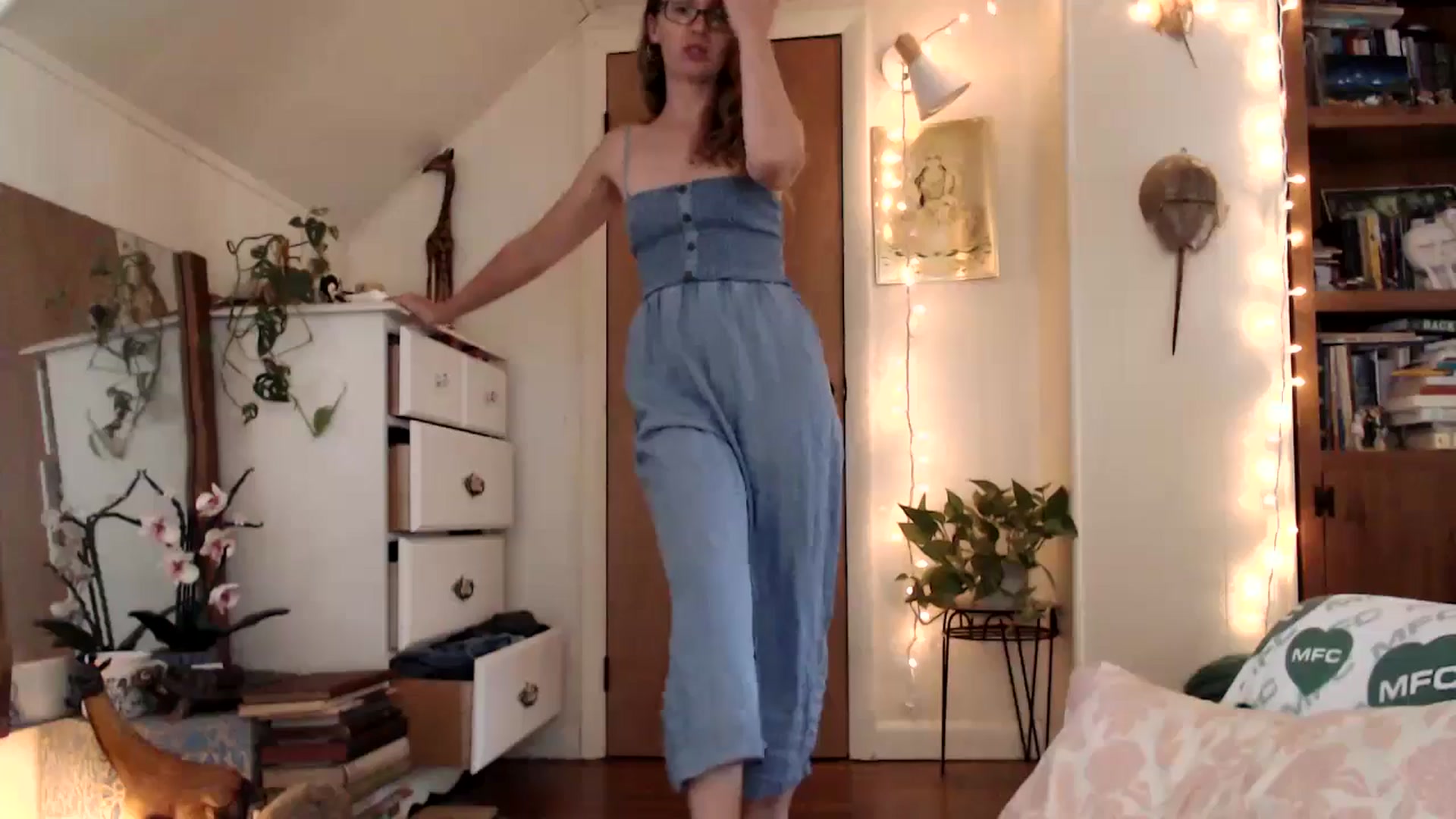 Gallery image thumbnail from WildflowerEm's myfreecams stream on, 09/30/2025, 17:54 image 2 of 20