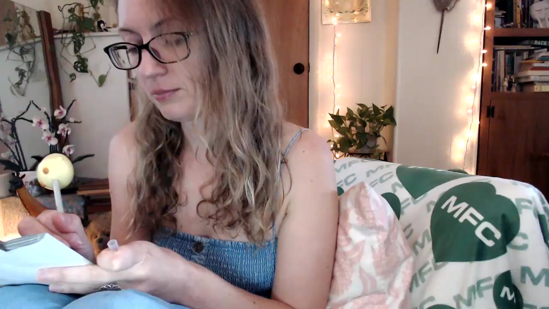Gallery image thumbnail from WildflowerEm's myfreecams stream on, 09/30/2025, 17:54 image 14 of 20