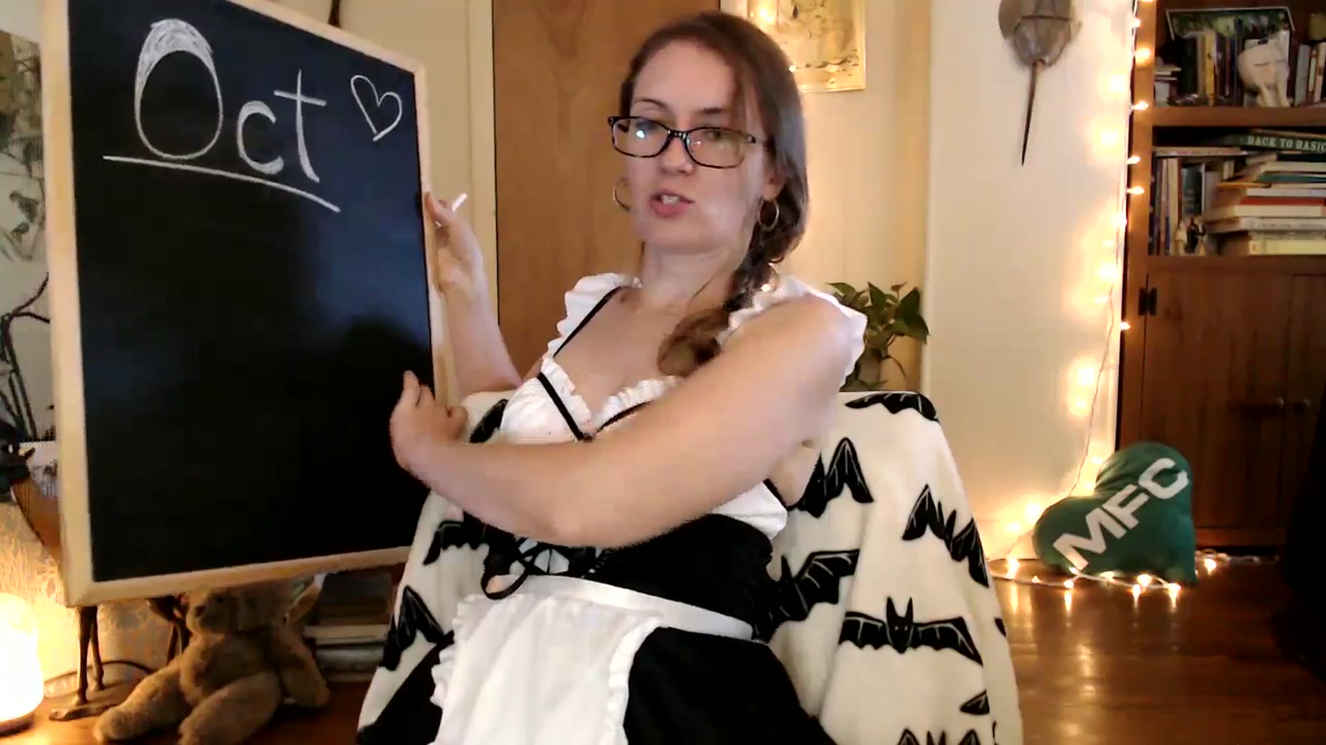 Gallery image thumbnail from WildflowerEm's myfreecams stream on, 10/10/2025, 19:17 image 11 of 20