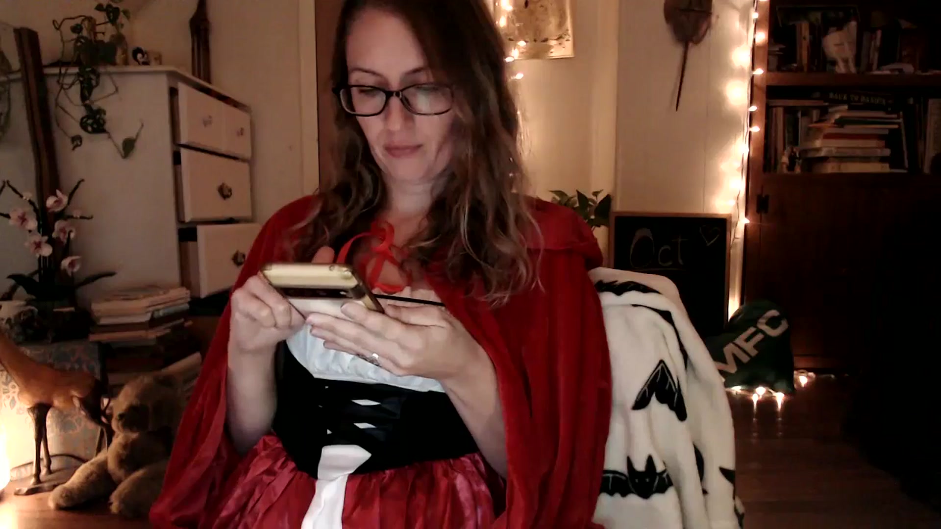 Gallery image thumbnail from WildflowerEm's myfreecams stream on, 10/12/2025, 23:10 image 6 of 20