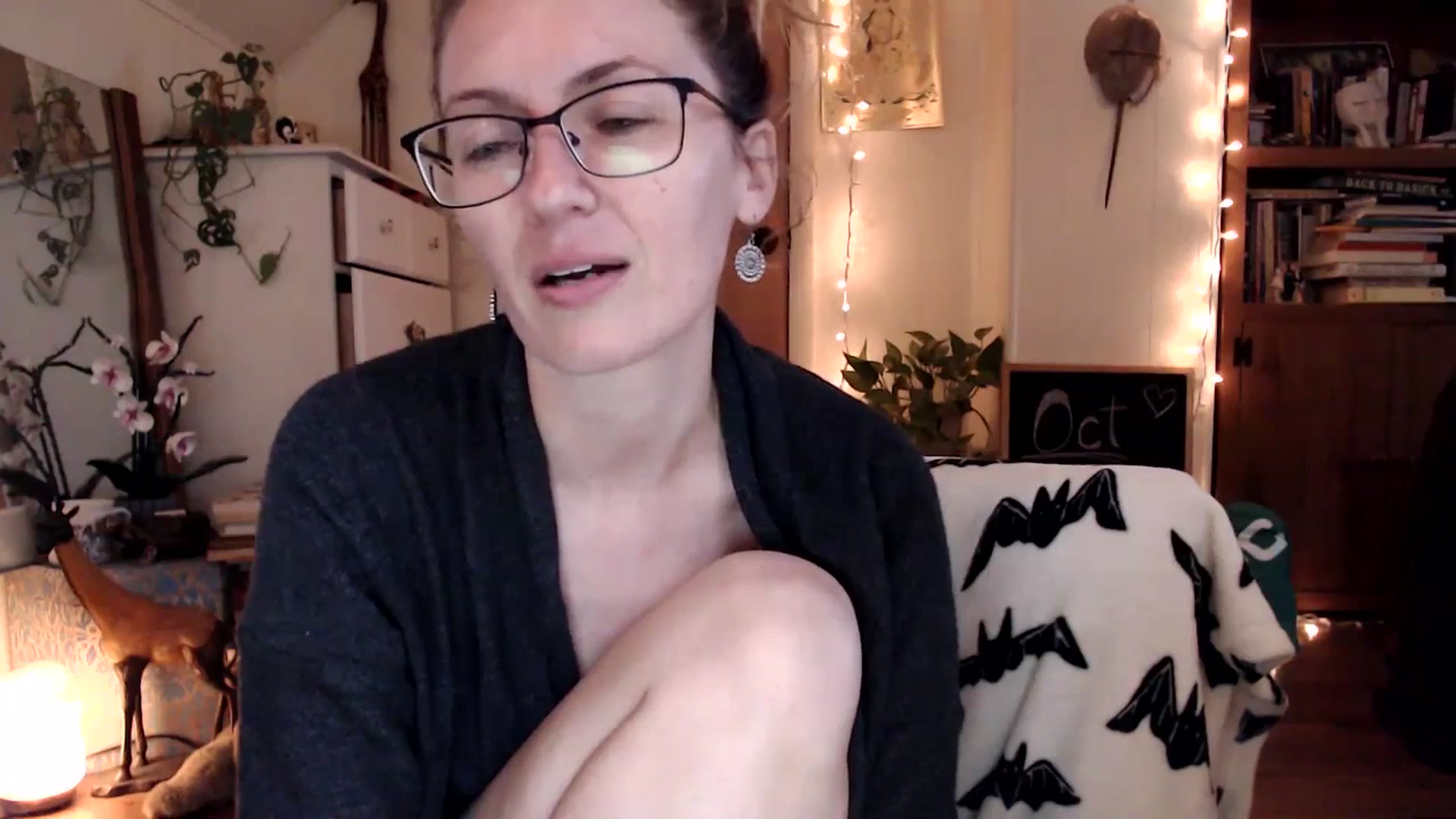 Gallery image thumbnail from WildflowerEm's myfreecams stream on, 10/14/2025, 19:22 image 10 of 20