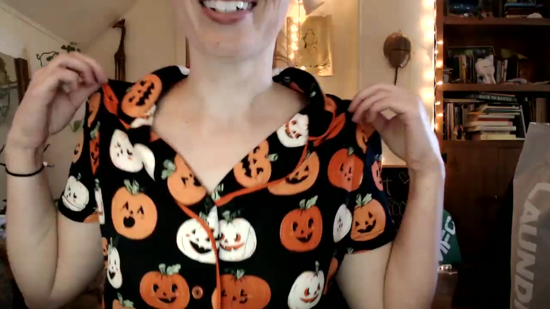 Gallery image thumbnail from WildflowerEm's myfreecams stream on, 10/16/2025, 19:24 image 1 of 20