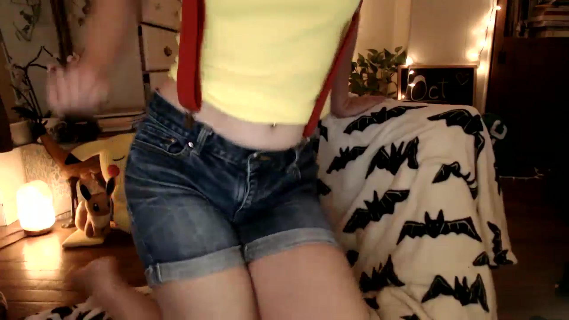 Gallery image thumbnail from WildflowerEm's myfreecams stream on, 10/19/2025, 22:58 image 7 of 20