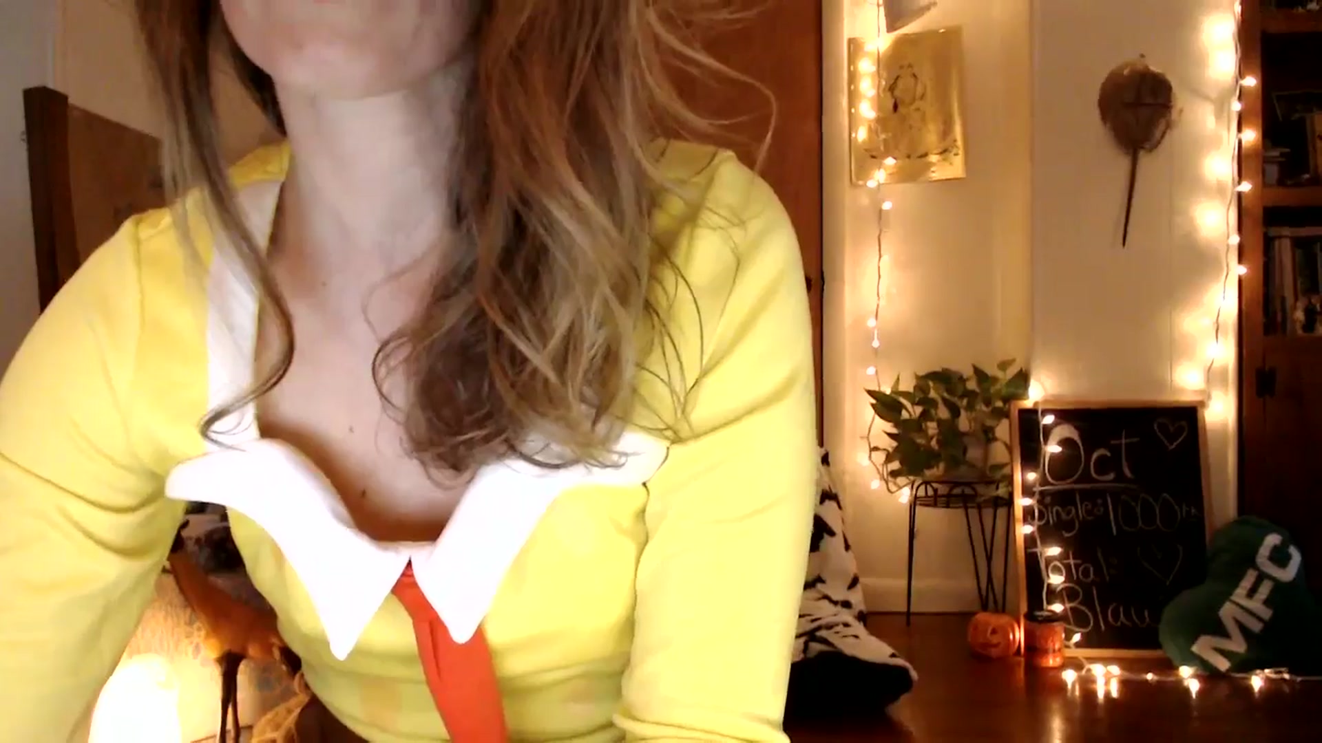 Gallery image thumbnail from WildflowerEm's myfreecams stream on, 10/30/2025, 19:18 image 4 of 20
