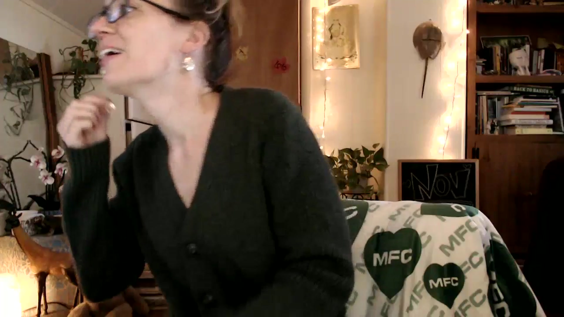 Gallery image thumbnail from WildflowerEm's myfreecams stream on, 11/07/2025, 19:28 image 6 of 20