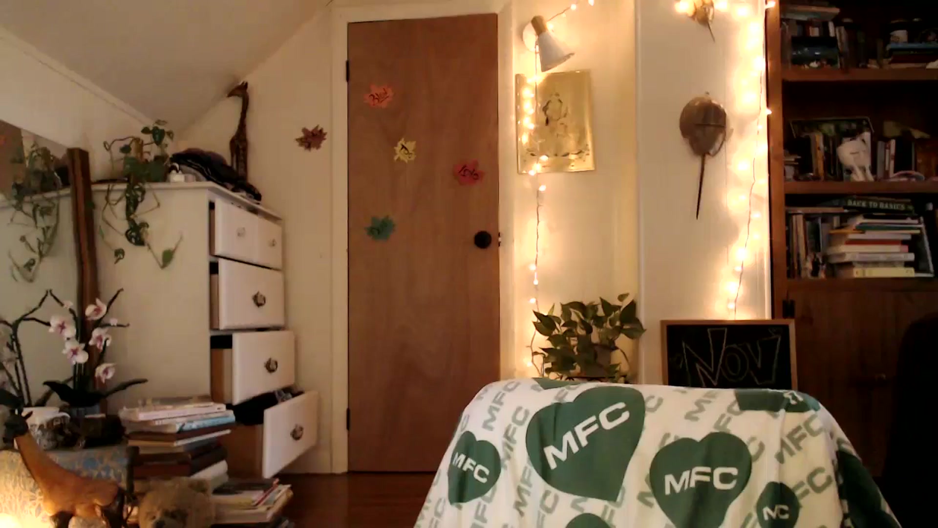 Gallery image thumbnail from WildflowerEm's myfreecams stream on, 11/07/2025, 19:28 image 20 of 20