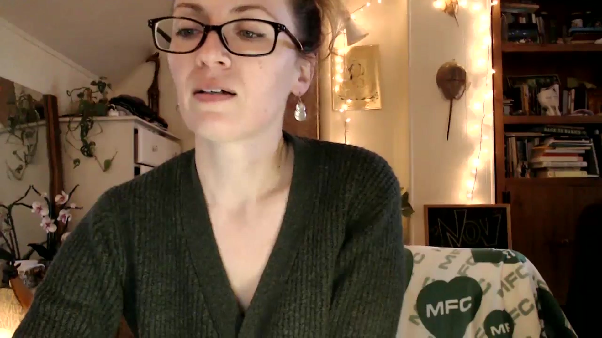 Gallery image thumbnail from WildflowerEm's myfreecams stream on, 11/07/2025, 19:28 image 19 of 20