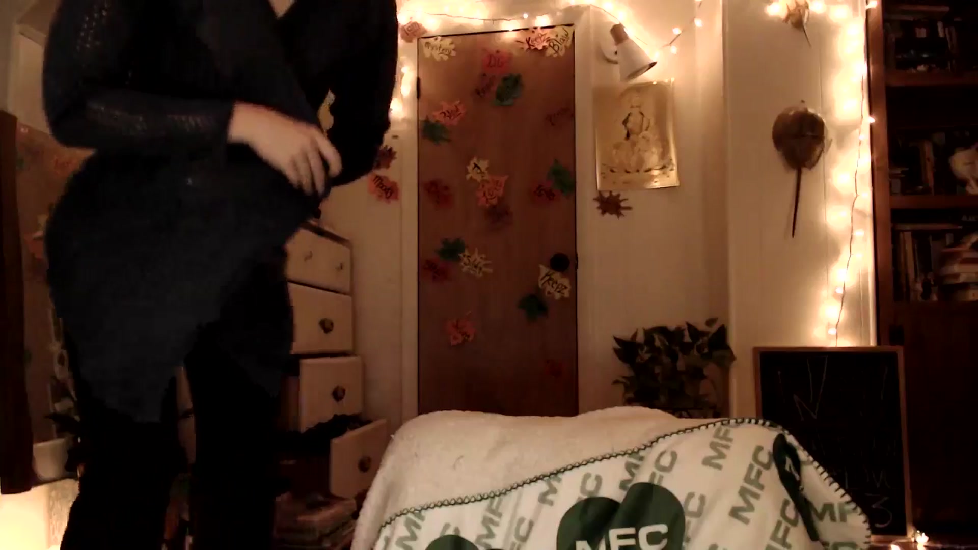 Gallery image thumbnail from WildflowerEm's myfreecams stream on, 11/09/2025, 23:46 image 2 of 20