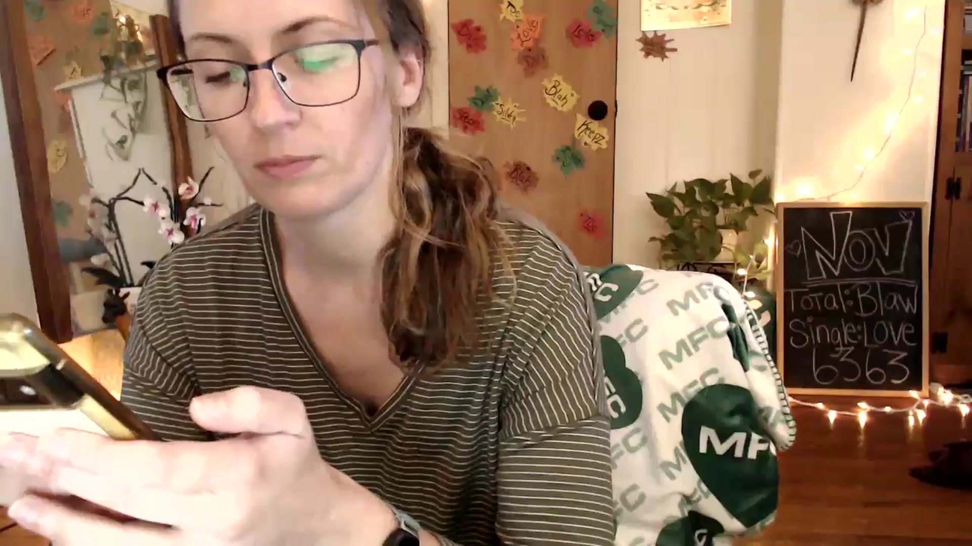 Gallery image thumbnail from WildflowerEm's myfreecams stream on, 11/12/2025, 19:19 image 18 of 20