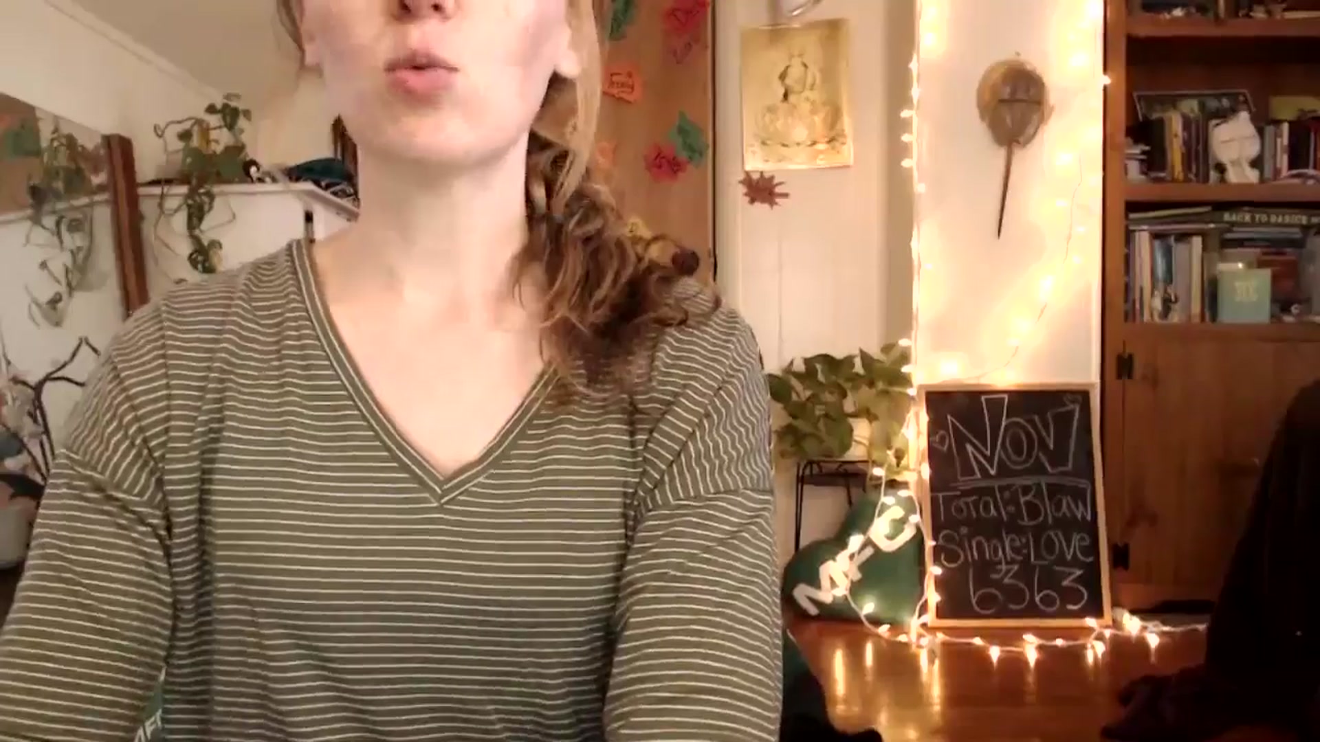 Gallery image thumbnail from WildflowerEm's myfreecams stream on, 11/12/2025, 19:19 image 3 of 20