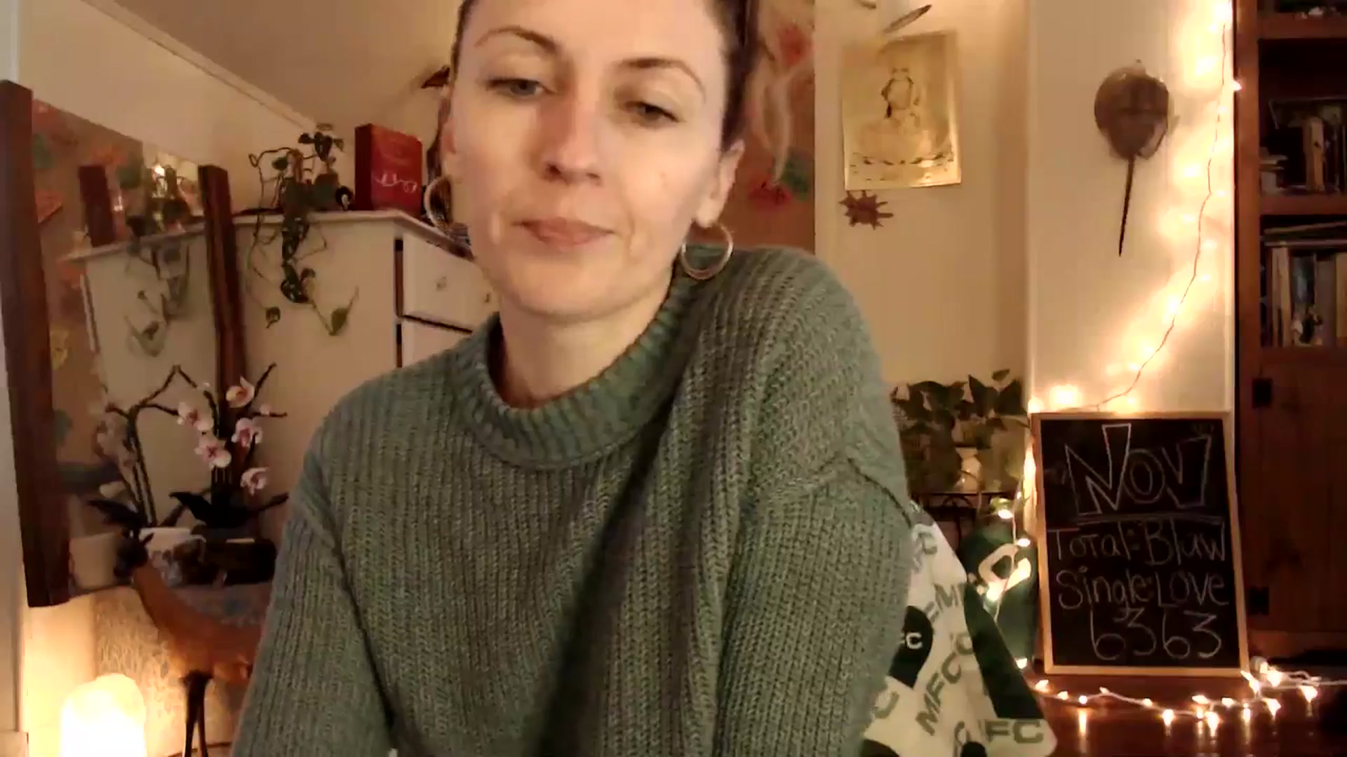 Gallery image thumbnail from WildflowerEm's myfreecams stream on, 11/13/2025, 19:22 image 14 of 20