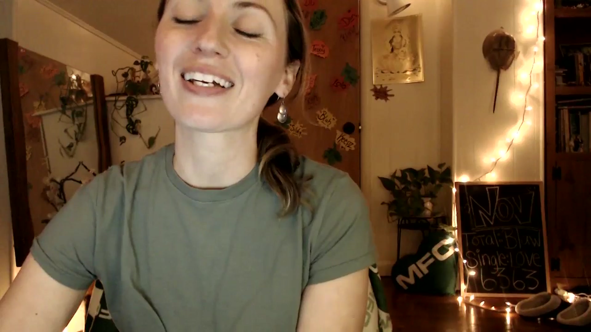 Gallery image thumbnail from WildflowerEm's myfreecams stream on, 11/16/2025, 21:54 image 4 of 20