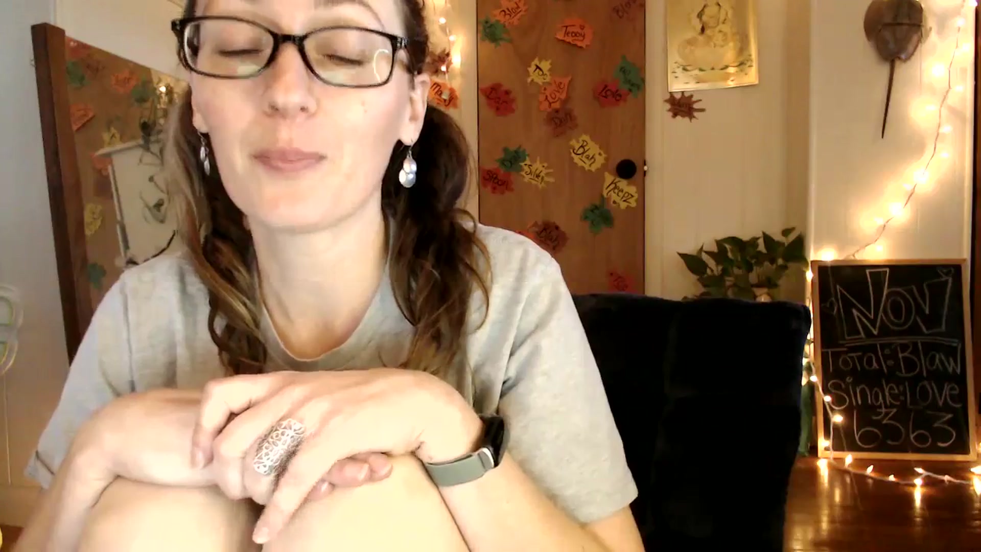 Gallery image thumbnail from WildflowerEm's myfreecams stream on, 11/18/2025, 20:05 image 15 of 20