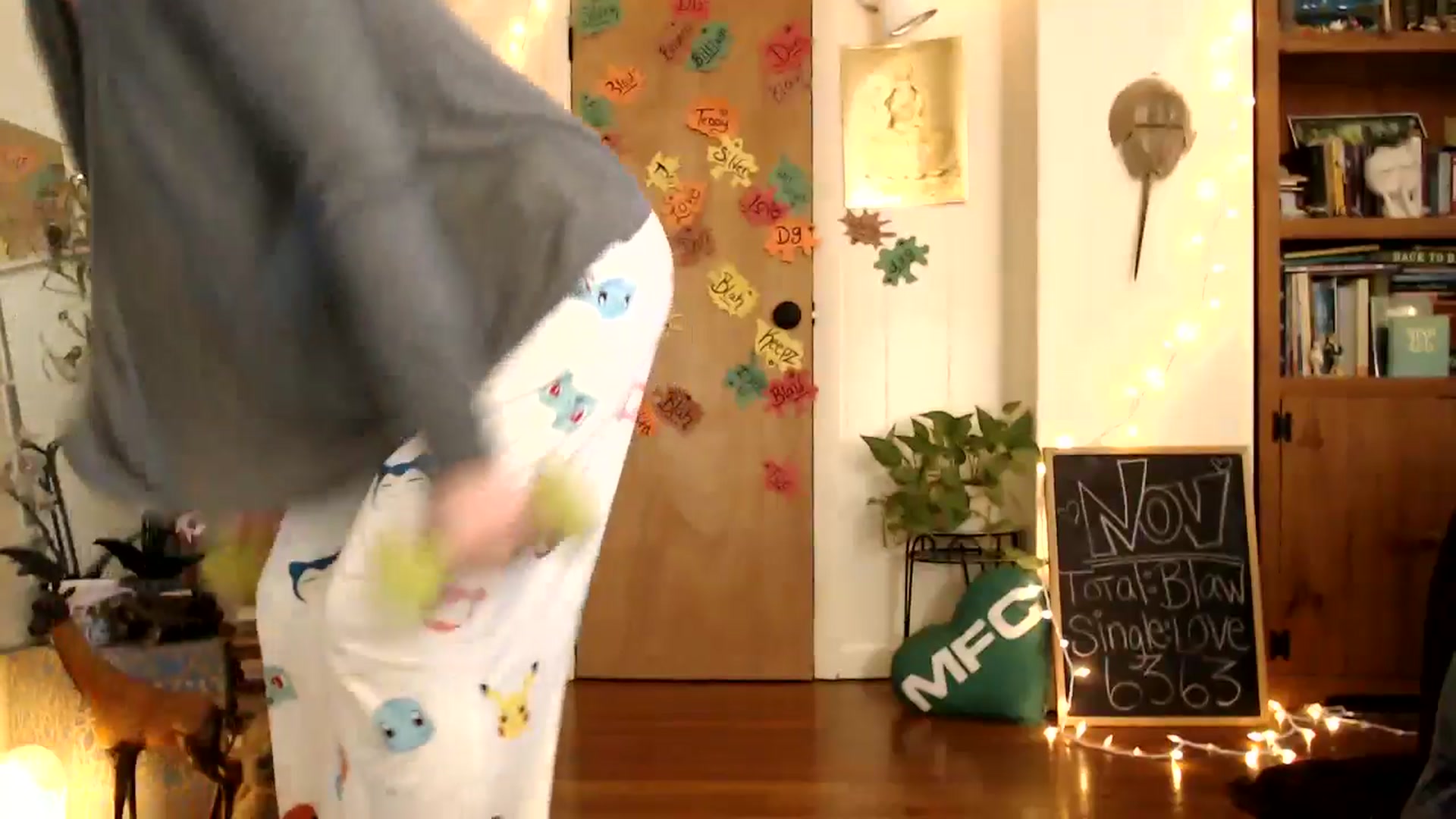 Gallery image thumbnail from WildflowerEm's myfreecams stream on, 11/19/2025, 19:23 image 15 of 20