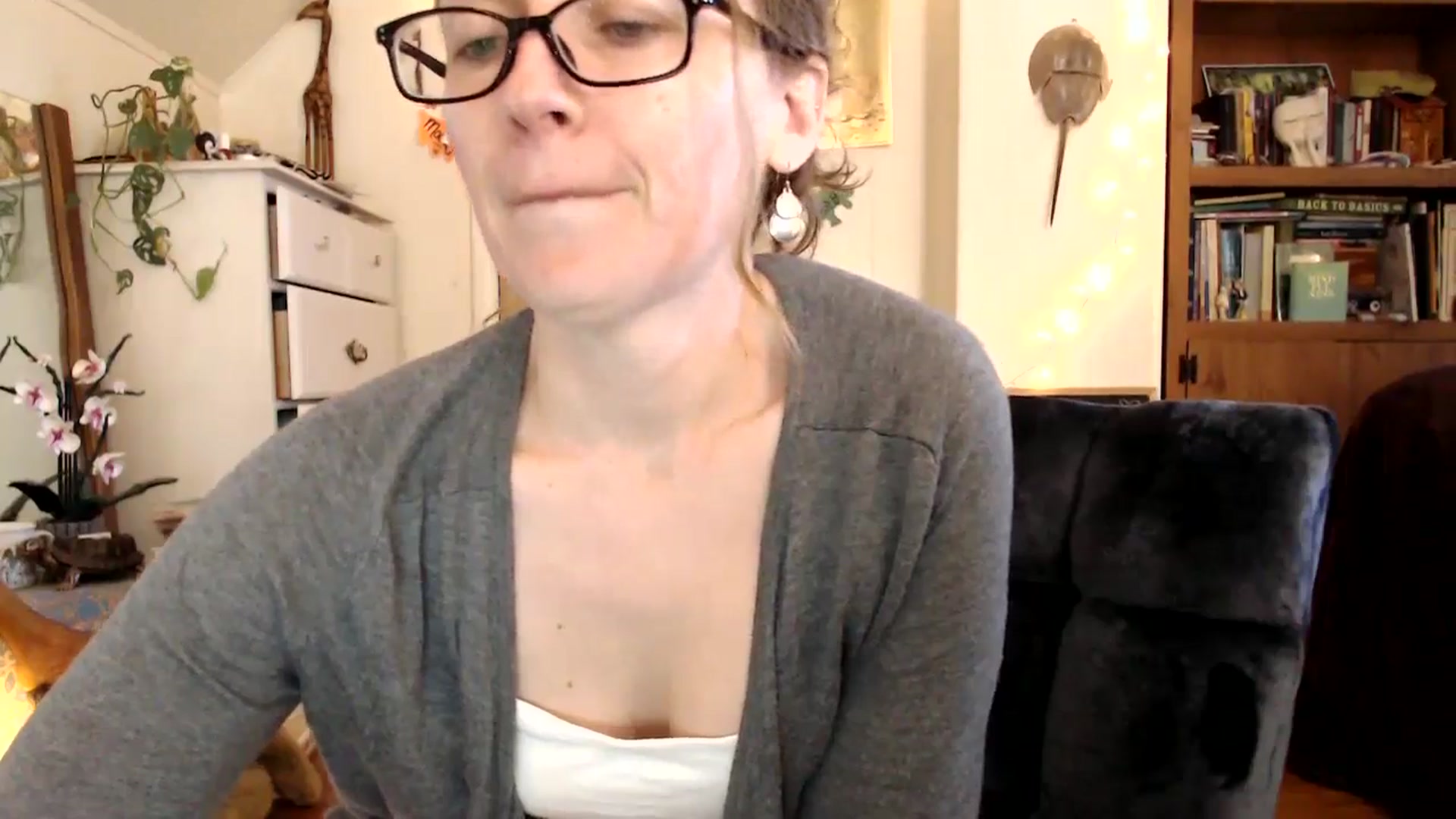 Gallery image thumbnail from WildflowerEm's myfreecams stream on, 11/19/2025, 19:23 image 7 of 20