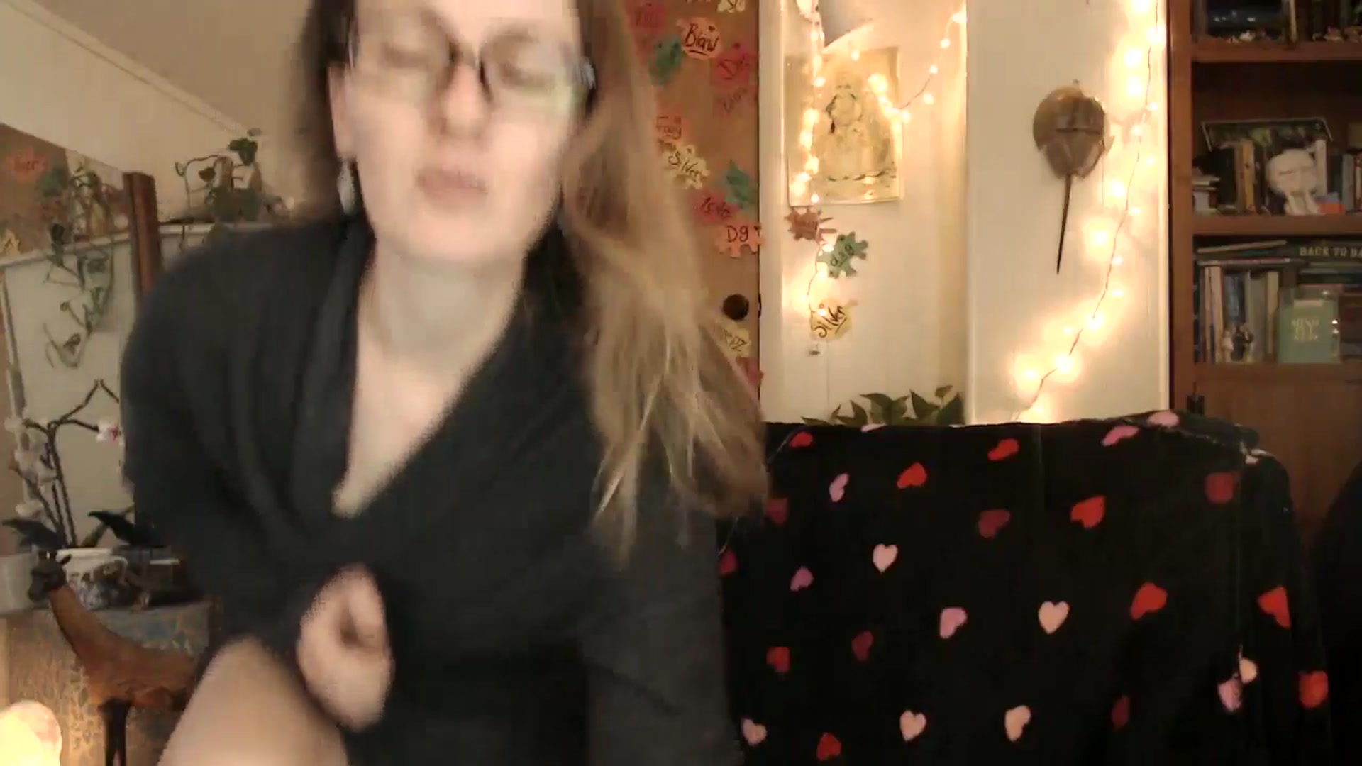 Gallery image thumbnail from WildflowerEm's myfreecams stream on, 11/25/2025, 20:10 image 8 of 20