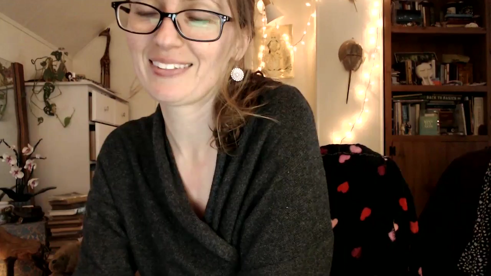 Gallery image thumbnail from WildflowerEm's myfreecams stream on, 11/25/2025, 20:10 image 2 of 20