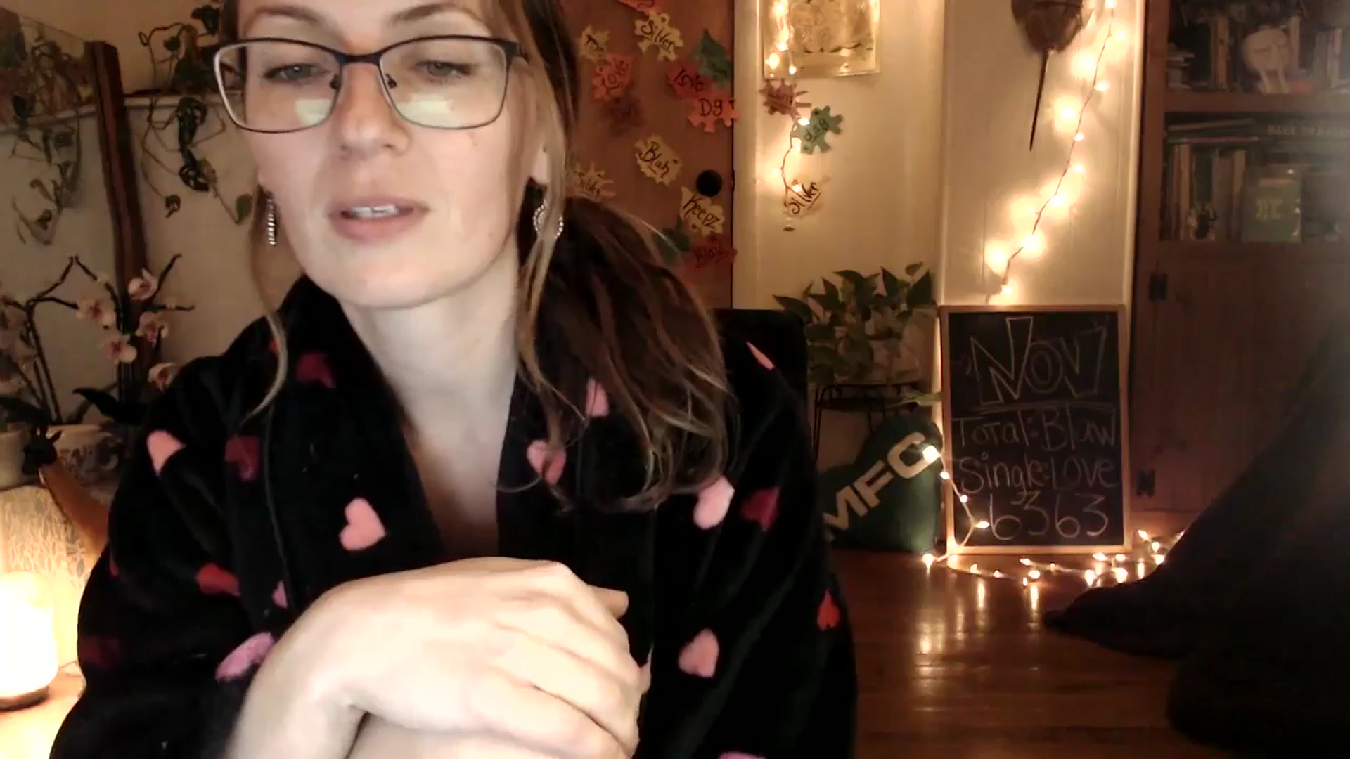 Gallery image thumbnail from WildflowerEm's myfreecams stream on, 11/29/2025, 24:01 image 6 of 20
