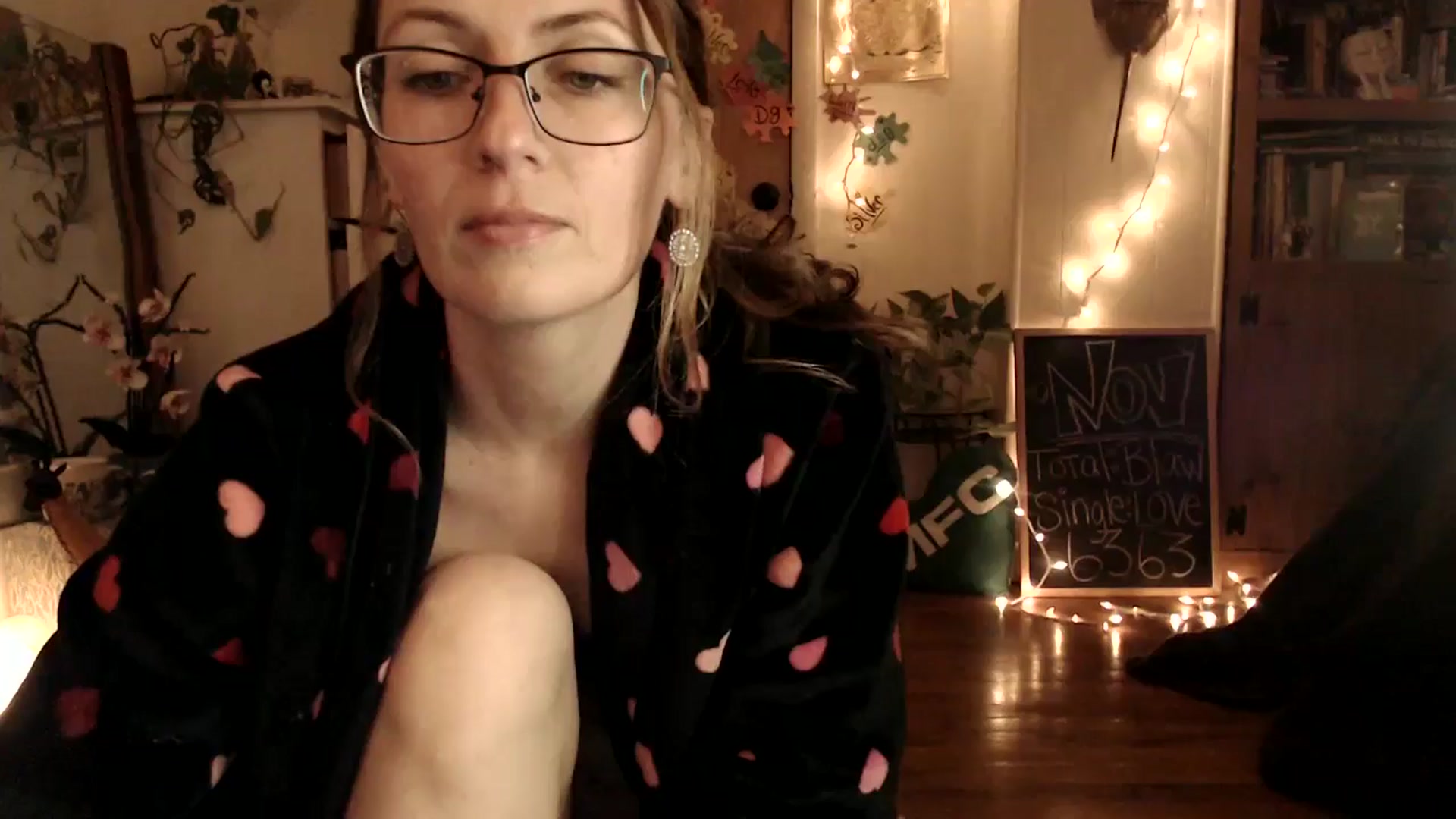 Gallery image thumbnail from WildflowerEm's myfreecams stream on, 11/29/2025, 24:01 image 14 of 20