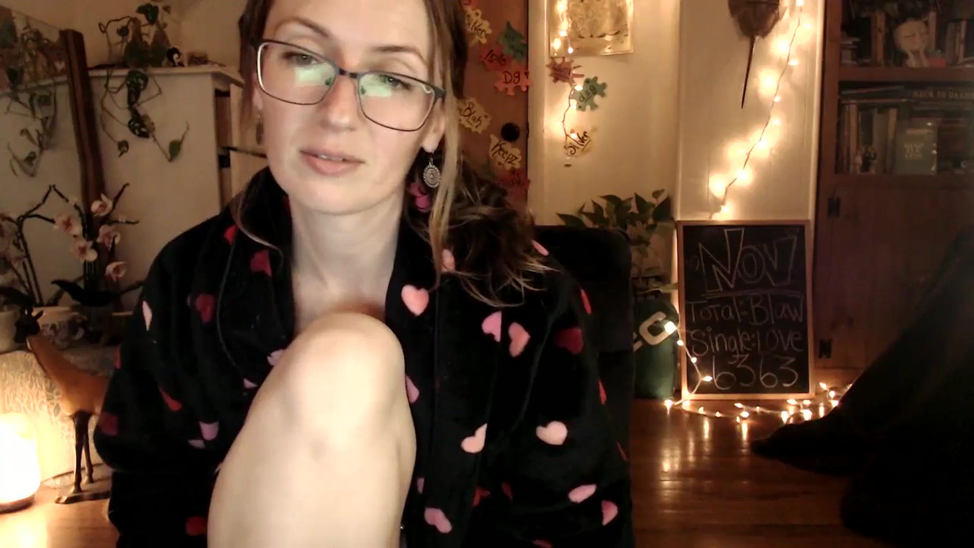 Gallery image thumbnail from WildflowerEm's myfreecams stream on, 11/29/2025, 24:01 image 16 of 20