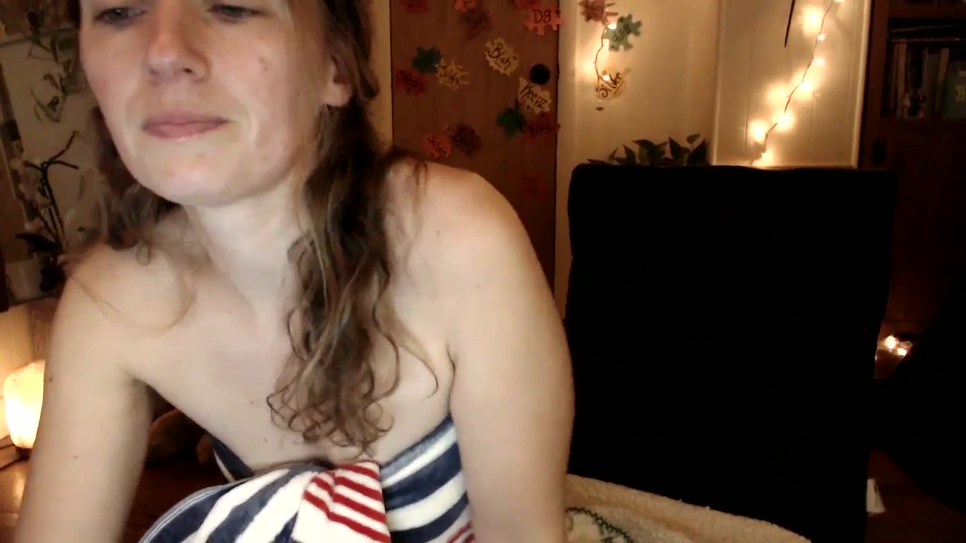 Gallery image thumbnail from WildflowerEm's myfreecams stream on, 11/30/2025, 03:40 image 20 of 20