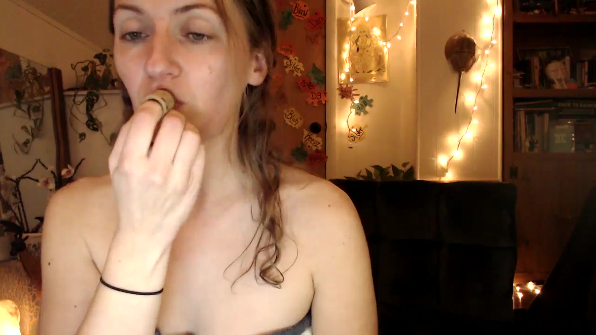 Gallery image thumbnail from WildflowerEm's myfreecams stream on, 11/30/2025, 03:40 image 5 of 20