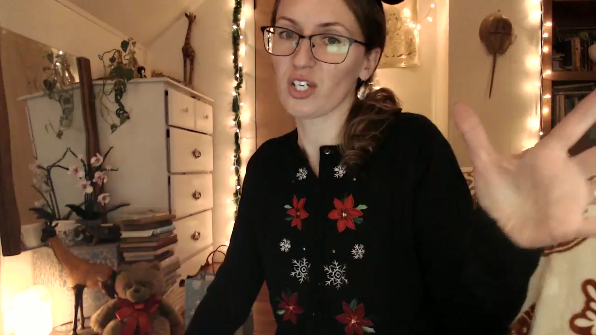 Gallery image thumbnail from WildflowerEm's myfreecams stream on, 12/07/2025, 23:06 image 2 of 20