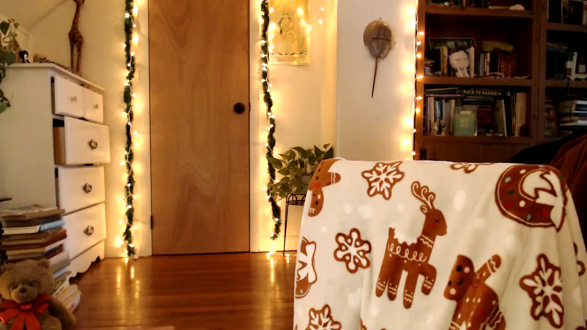 Gallery image thumbnail from WildflowerEm's myfreecams stream on, 12/11/2025, 20:22 image 13 of 20