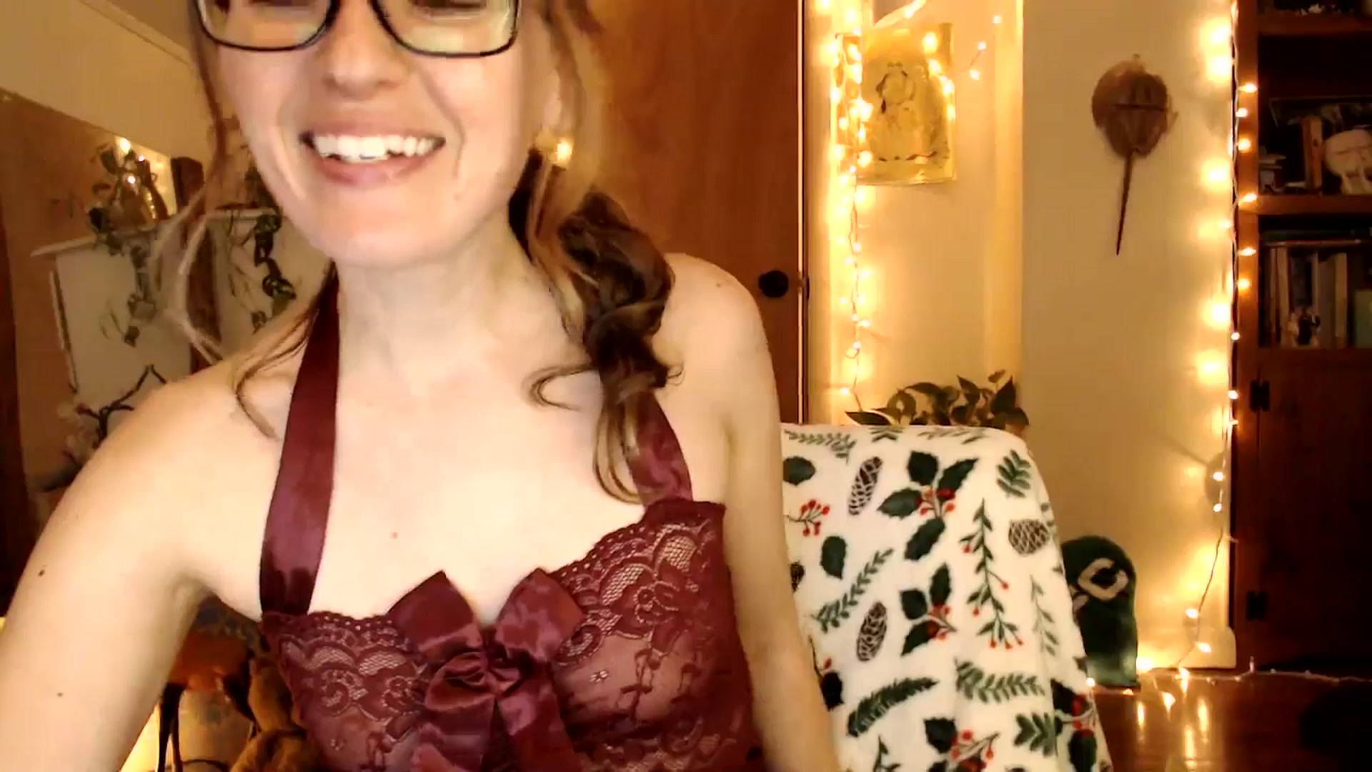 Gallery image thumbnail from WildflowerEm's myfreecams stream on, 01/11/2026, 22:03 image 3 of 20