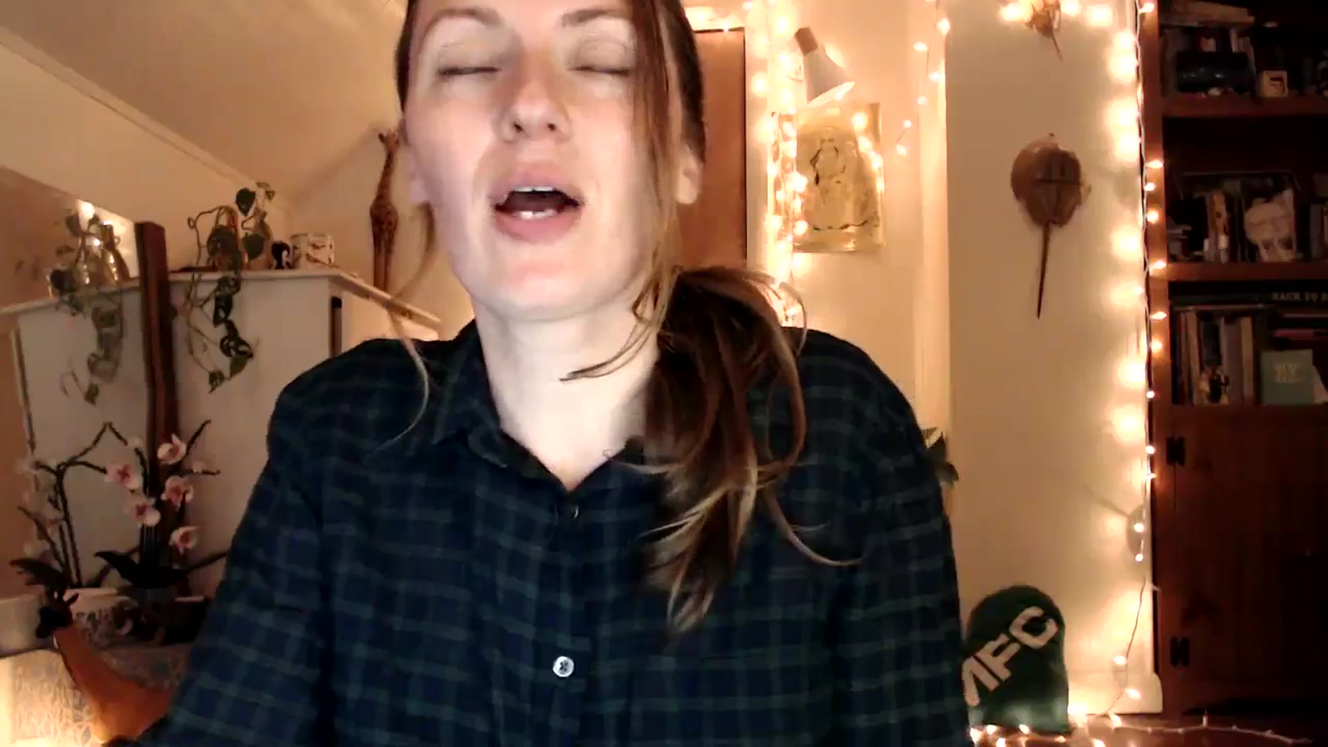 Gallery image thumbnail from WildflowerEm's myfreecams stream on, 01/17/2026, 24:36 image 7 of 20