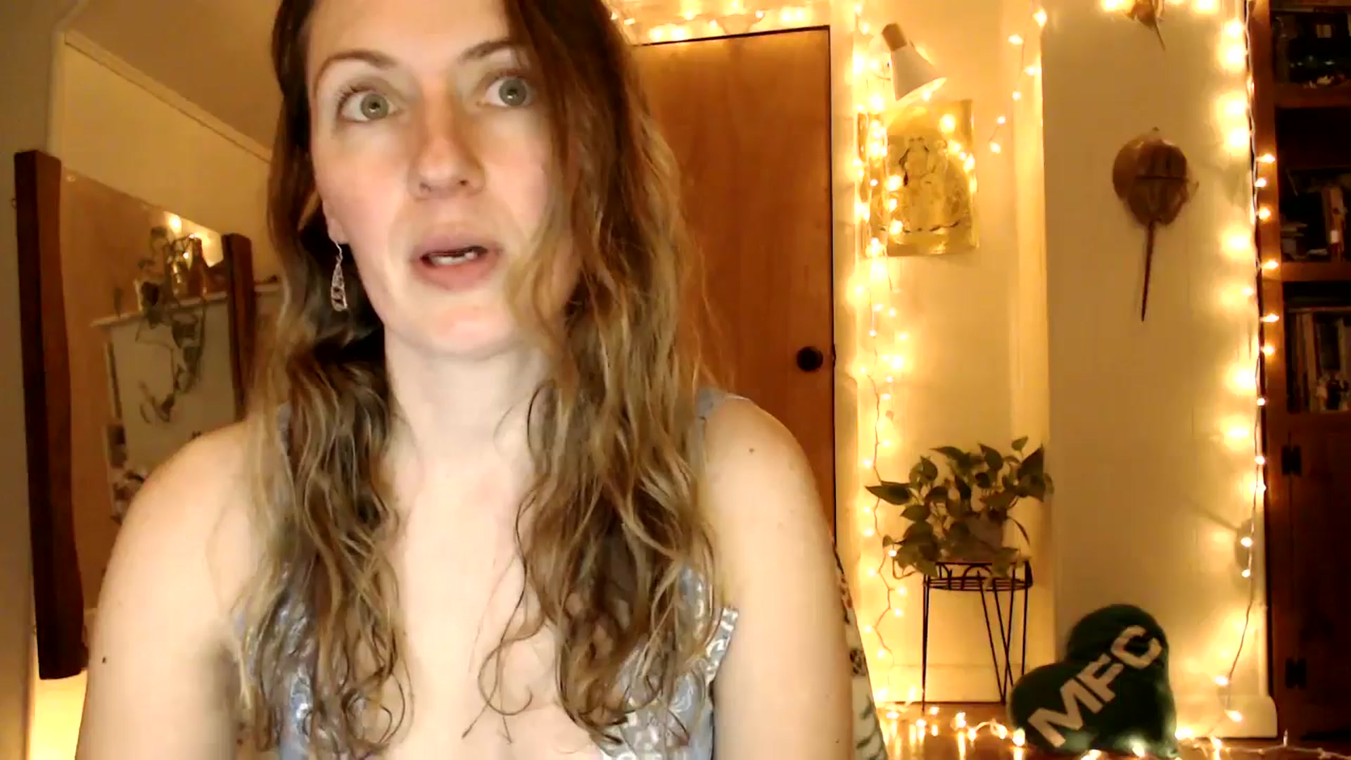 Gallery image thumbnail from WildflowerEm's myfreecams stream on, 02/01/2026, 24:04 image 14 of 20