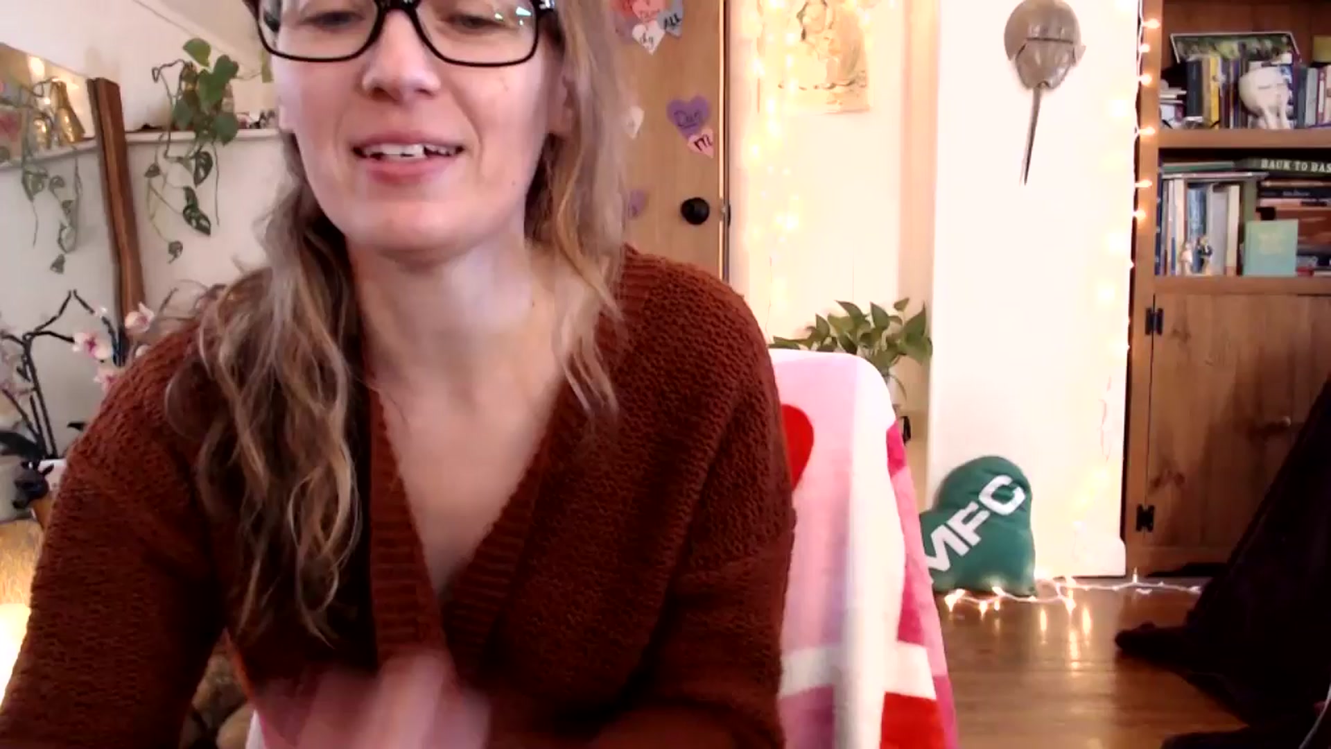 Gallery image thumbnail from WildflowerEm's myfreecams stream on, 02/13/2026, 20:14 image 1 of 20