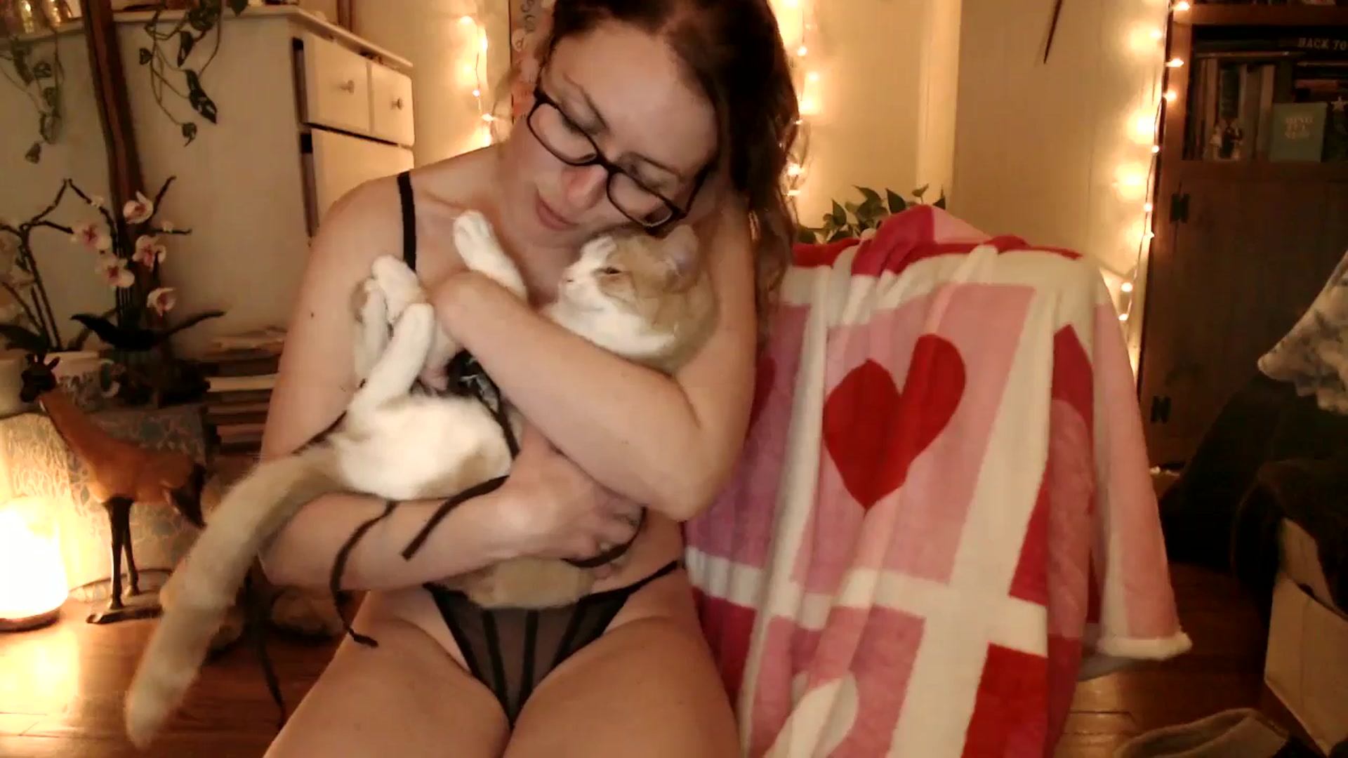Gallery image thumbnail from WildflowerEm's myfreecams stream on, 02/22/2026, 24:29 image 14 of 20