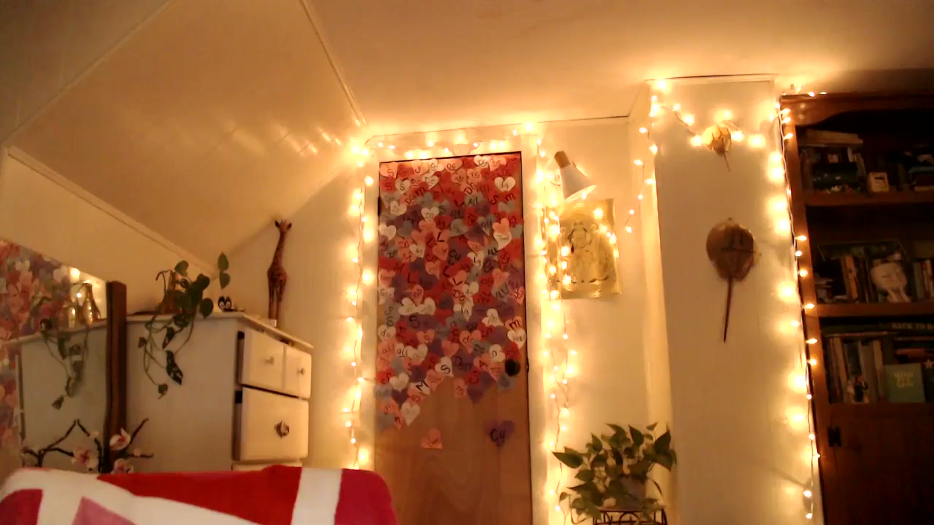 Gallery image thumbnail from WildflowerEm's myfreecams stream on, 02/22/2026, 24:29 image 3 of 20