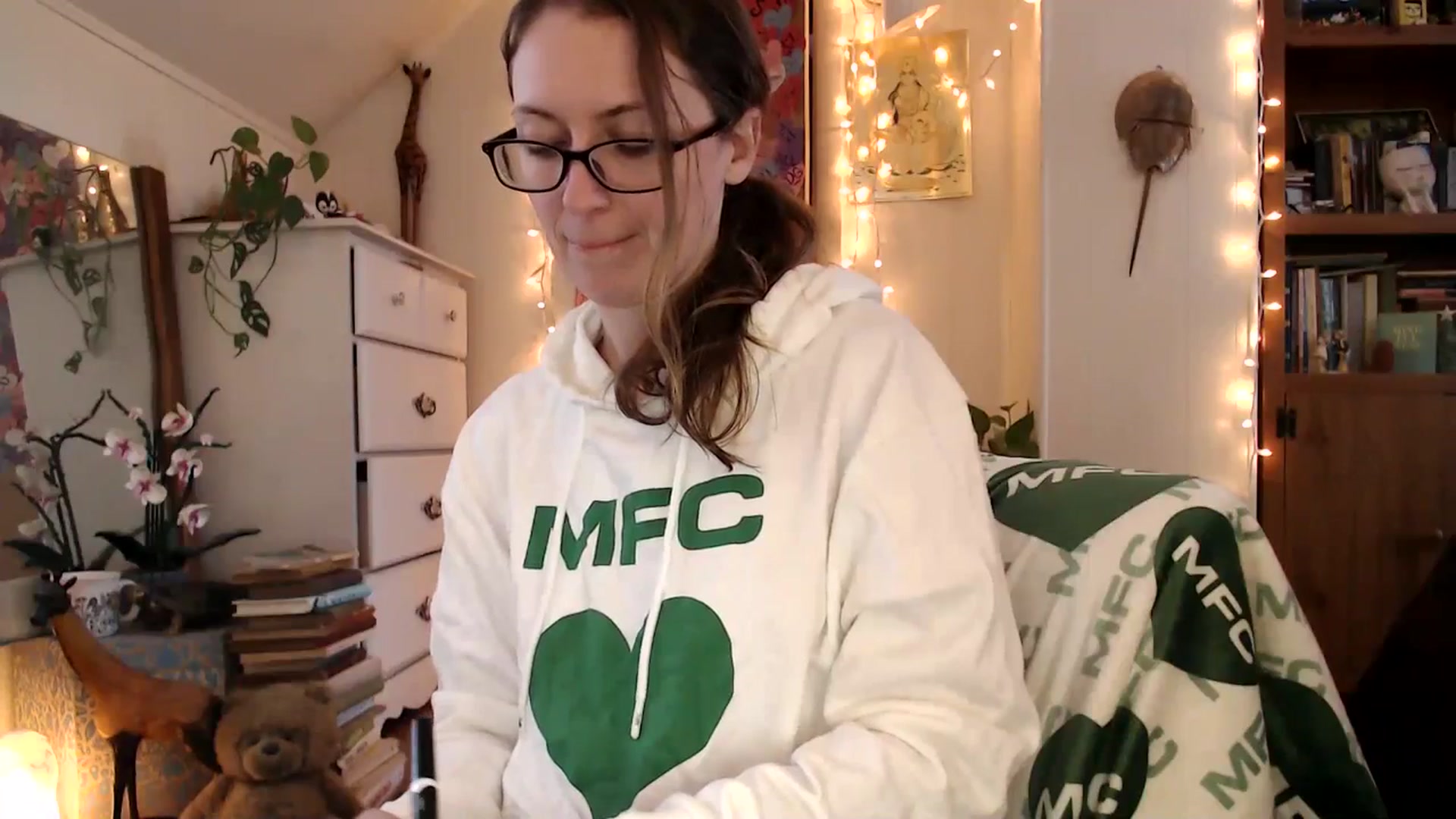 Gallery image thumbnail from WildflowerEm's myfreecams stream on, 03/05/2026, 18:51 image 5 of 20