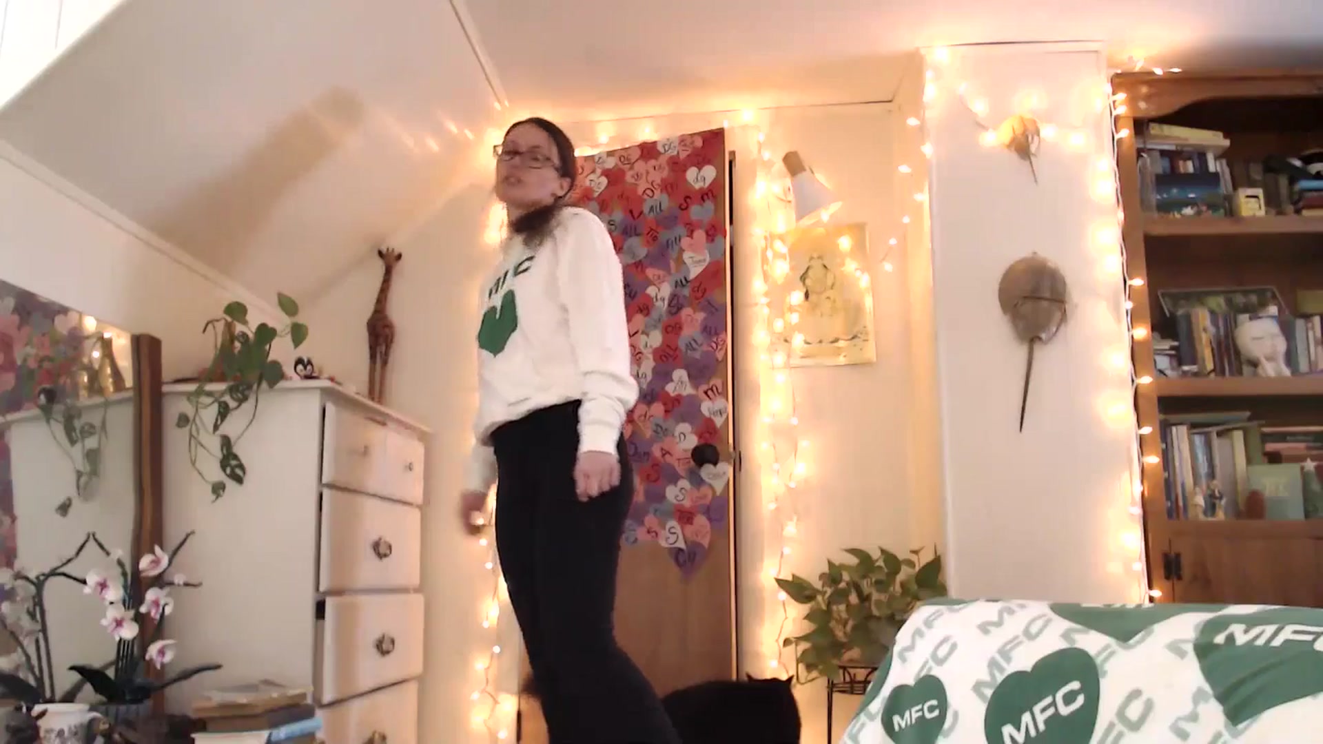 Gallery image thumbnail from WildflowerEm's myfreecams stream on, 03/05/2026, 18:51 image 15 of 20
