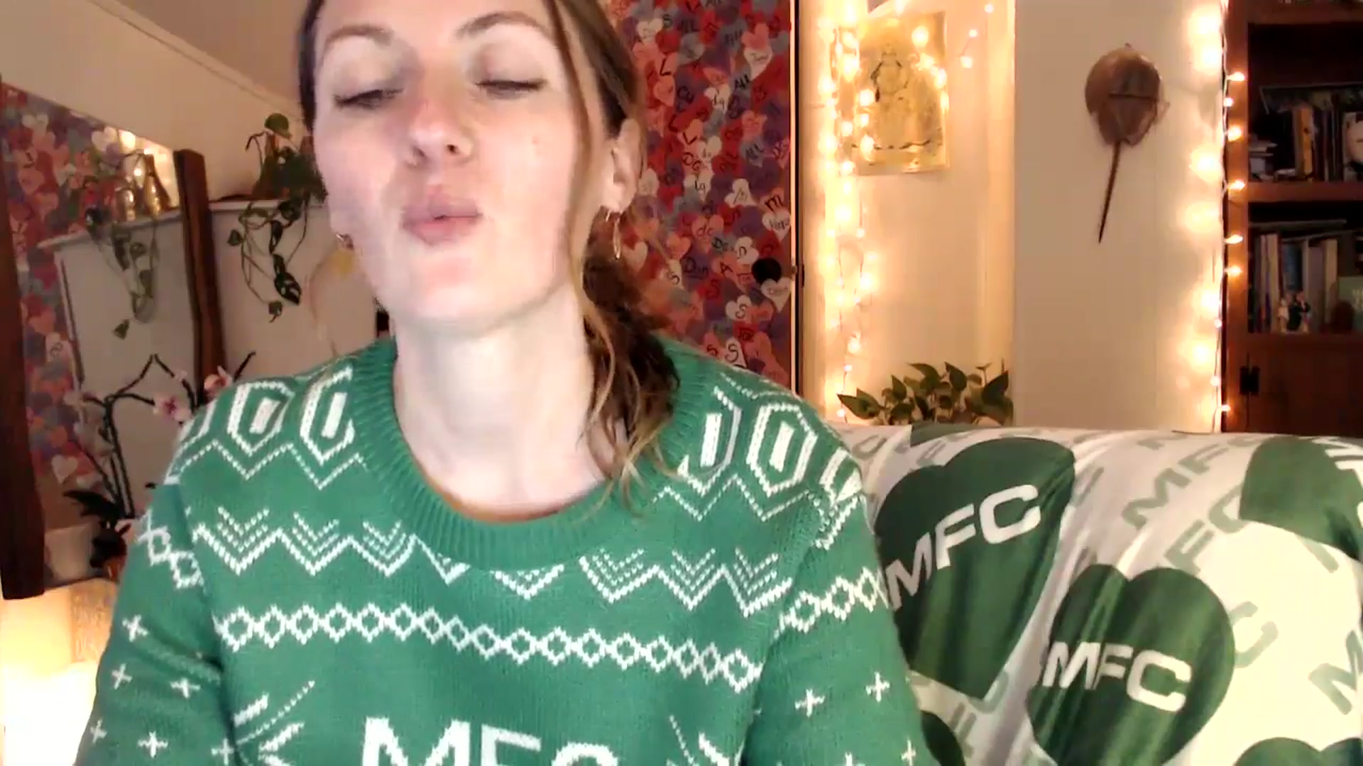 Gallery image thumbnail from WildflowerEm's myfreecams stream on, 03/07/2026, 22:54 image 5 of 20