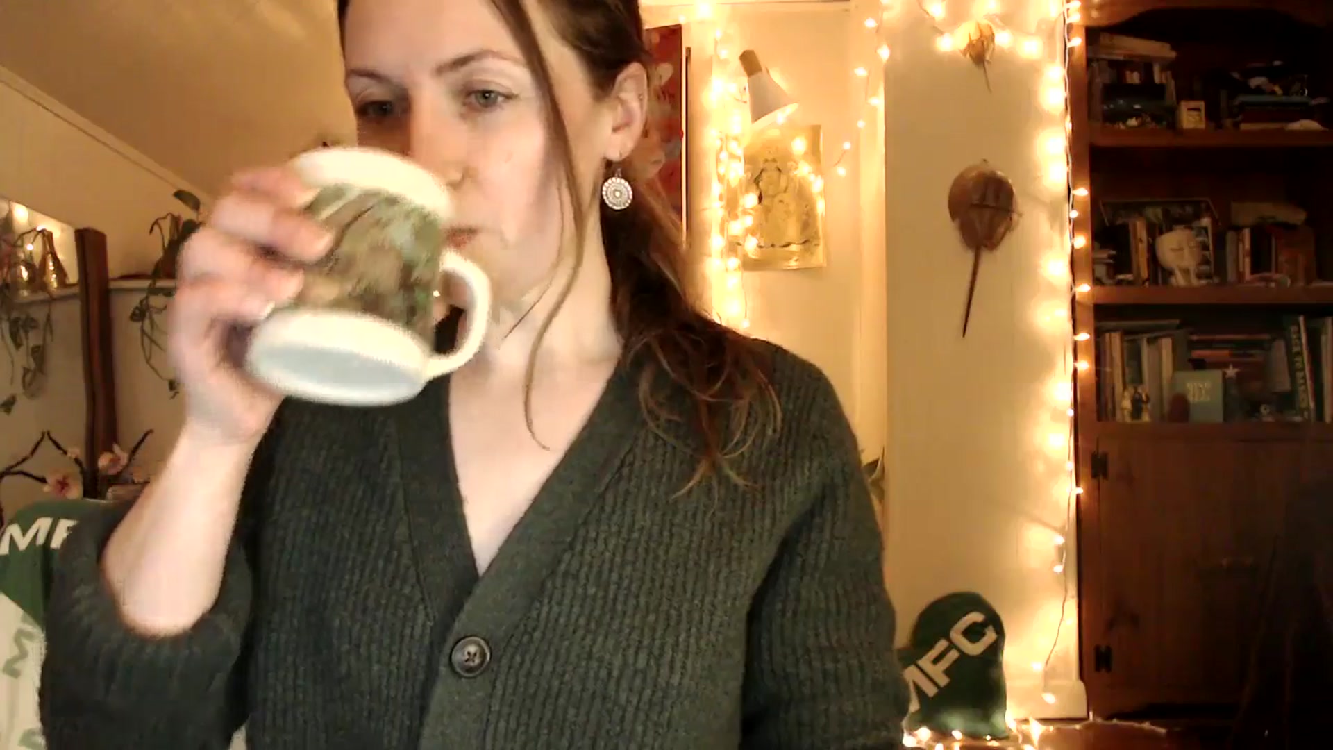 Gallery image thumbnail from WildflowerEm's myfreecams stream on, 03/15/2026, 24:02 image 4 of 20