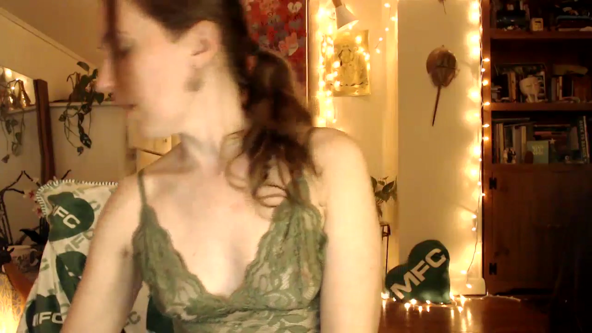 Gallery image thumbnail from WildflowerEm's myfreecams stream on, 03/15/2026, 24:02 image 10 of 20