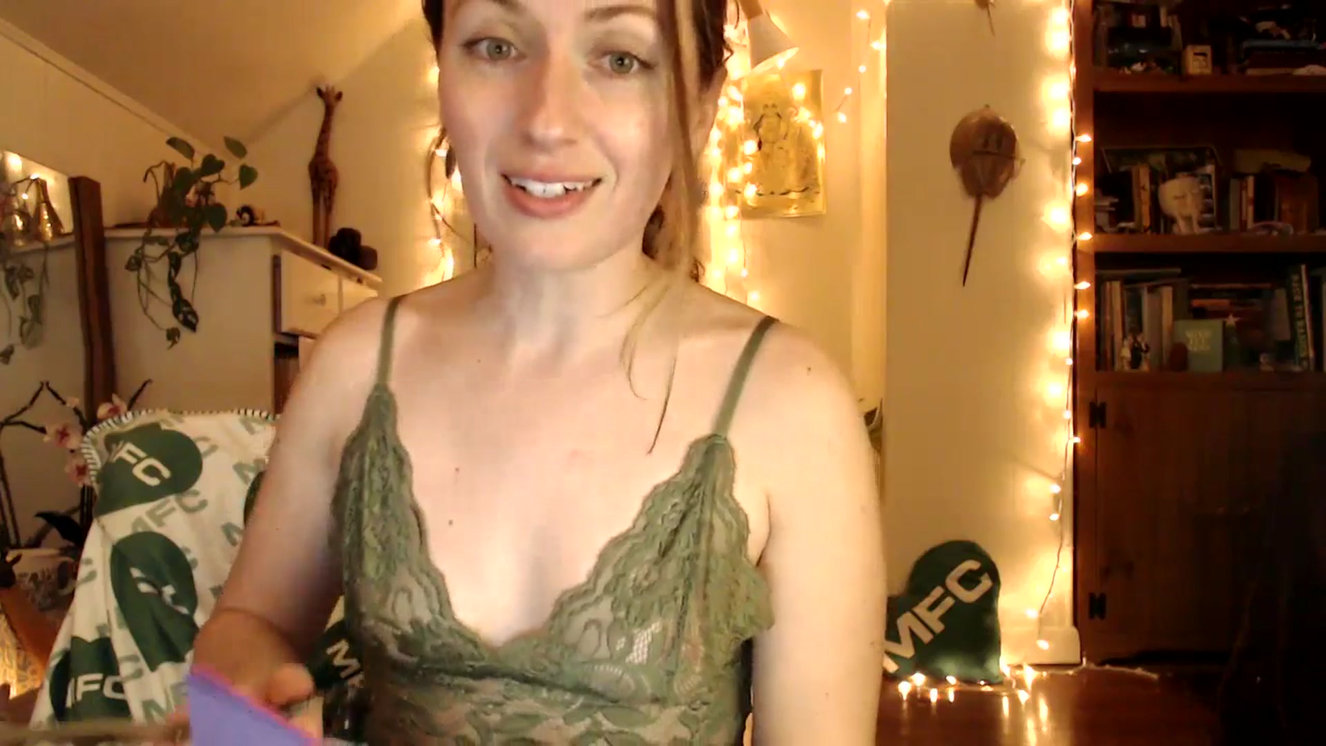 Gallery image thumbnail from WildflowerEm's myfreecams stream on, 03/15/2026, 24:02 image 9 of 20