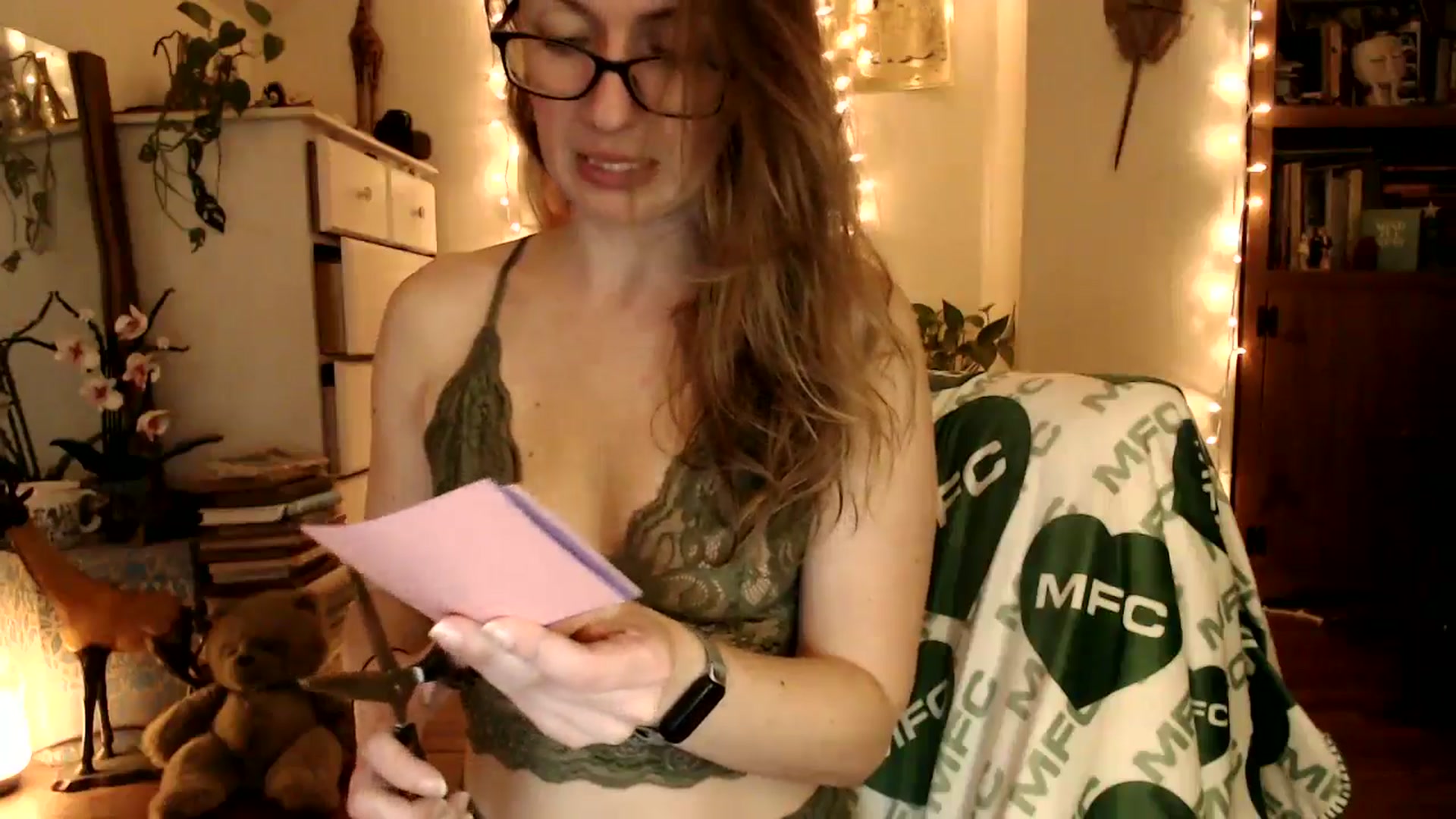 Gallery image thumbnail from WildflowerEm's myfreecams stream on, 03/15/2026, 01:14 image 10 of 20