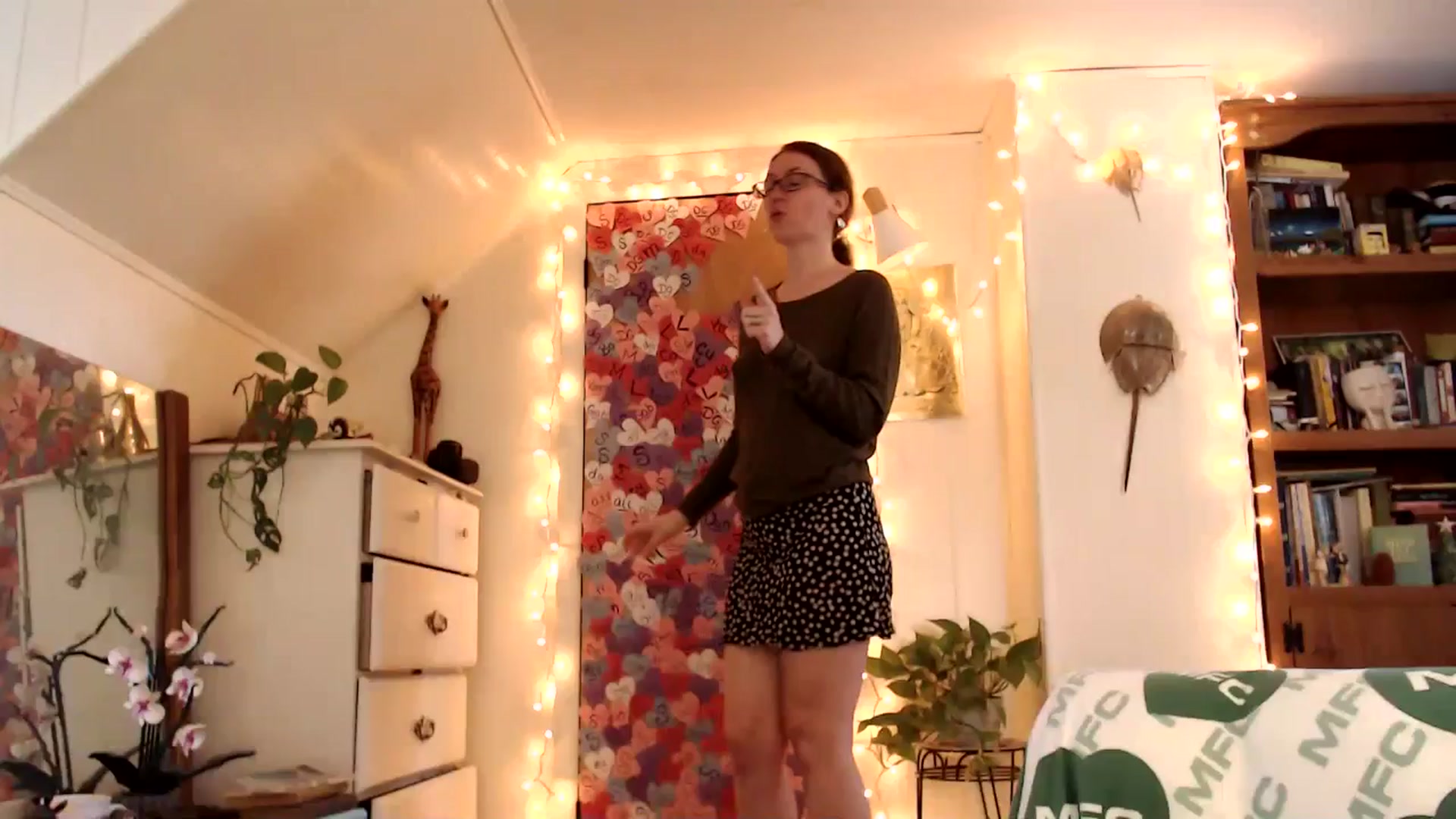 Gallery image thumbnail from WildflowerEm's myfreecams stream on, 03/17/2026, 19:07 image 3 of 20
