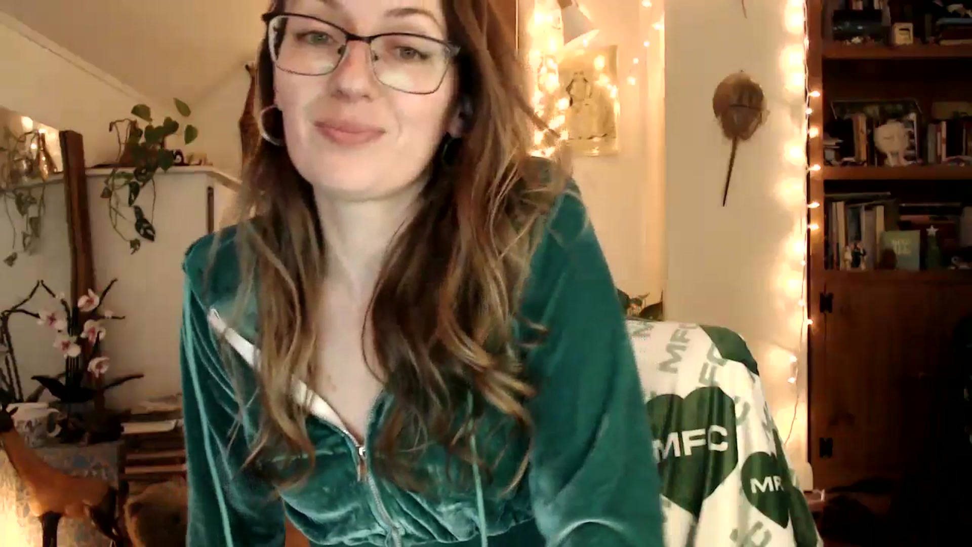 Gallery image thumbnail from WildflowerEm's myfreecams stream on, 03/22/2026, 20:45 image 3 of 20