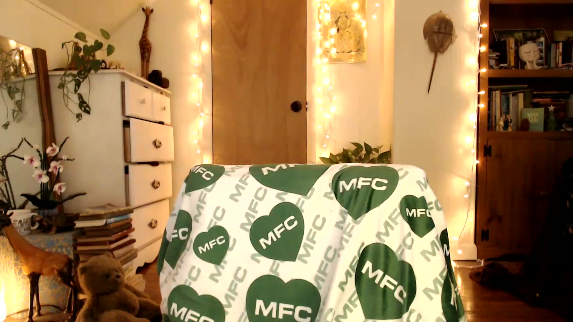 Gallery image thumbnail from WildflowerEm's myfreecams stream on, 03/22/2026, 20:45 image 9 of 20