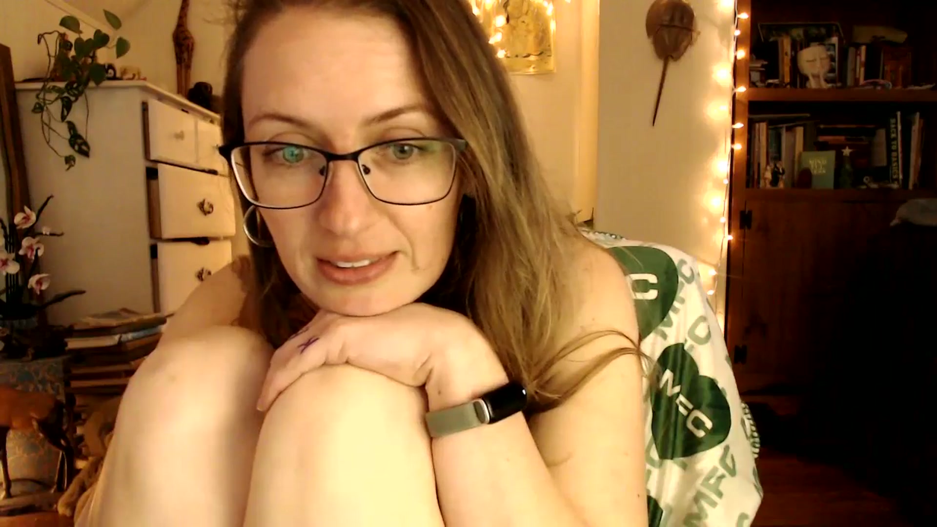 Gallery image thumbnail from WildflowerEm's myfreecams stream on, 03/22/2026, 21:35 image 15 of 20