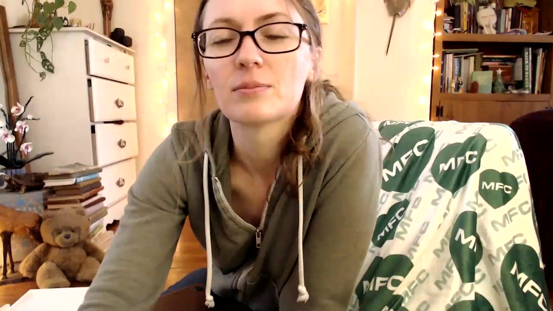 Gallery image thumbnail from WildflowerEm's myfreecams stream on, 03/24/2026, 18:38 image 14 of 20