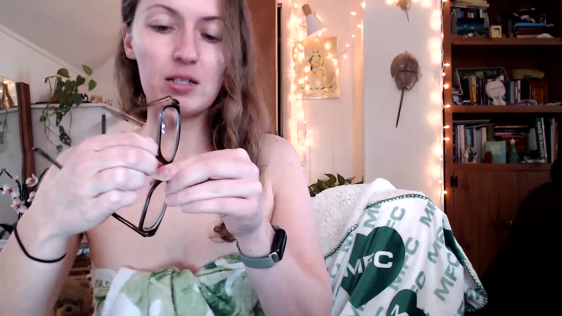 Gallery image thumbnail from WildflowerEm's myfreecams stream on, 03/26/2026, 19:18 image 9 of 20