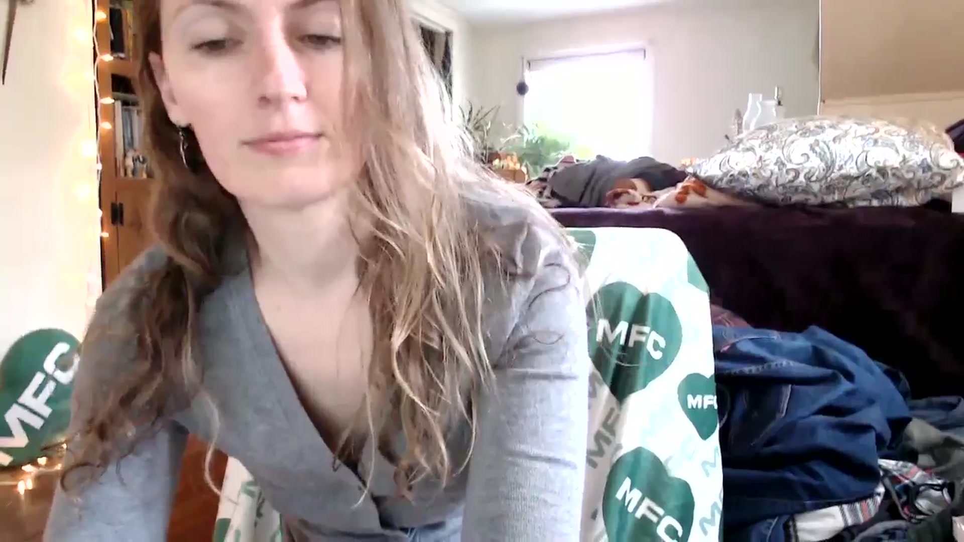 Gallery image thumbnail from WildflowerEm's myfreecams stream on, 03/30/2026, 19:20 image 10 of 20